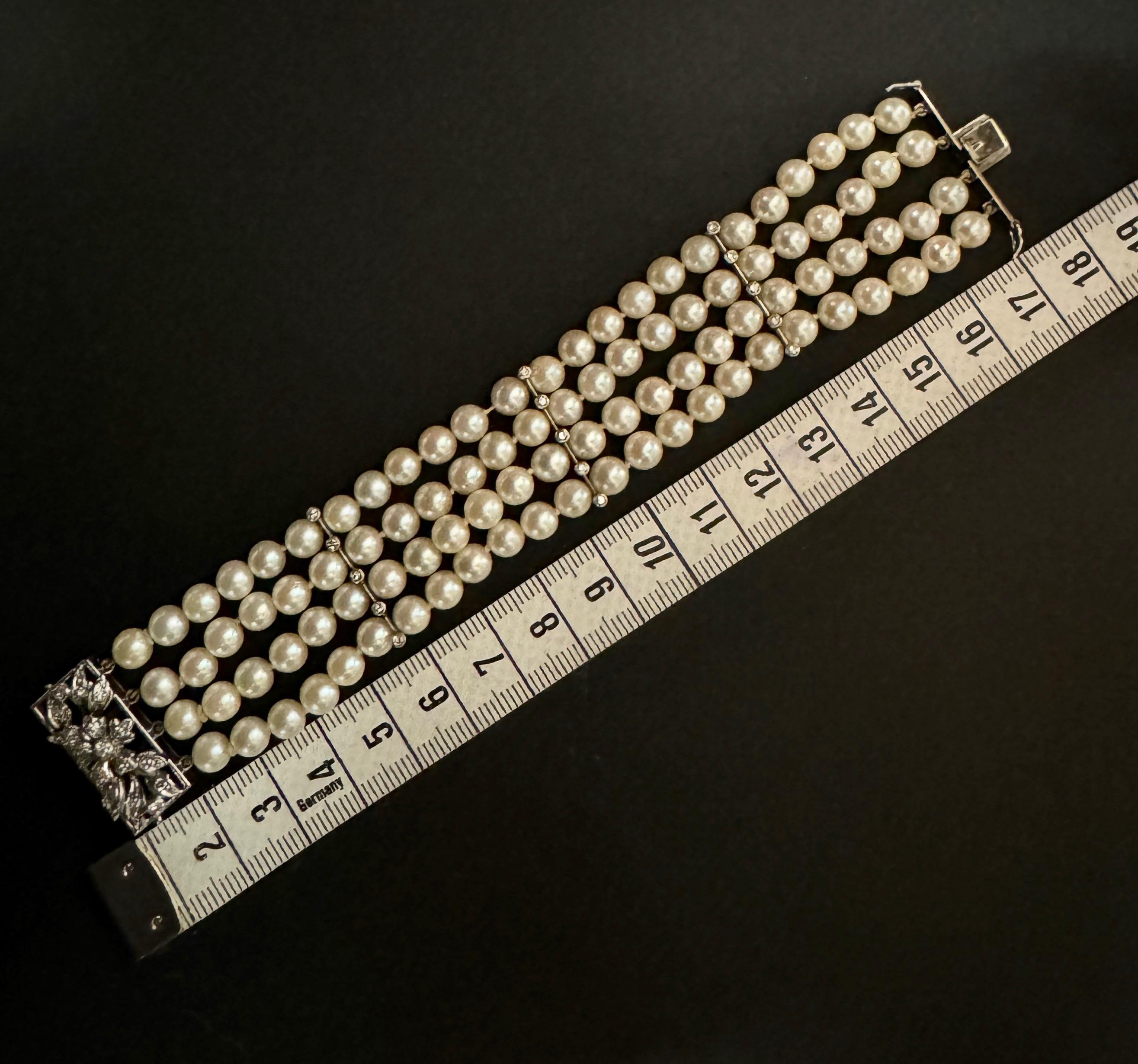 Bracciale con perle e diamanti a più fili con chiusura a diamante in vendita 3