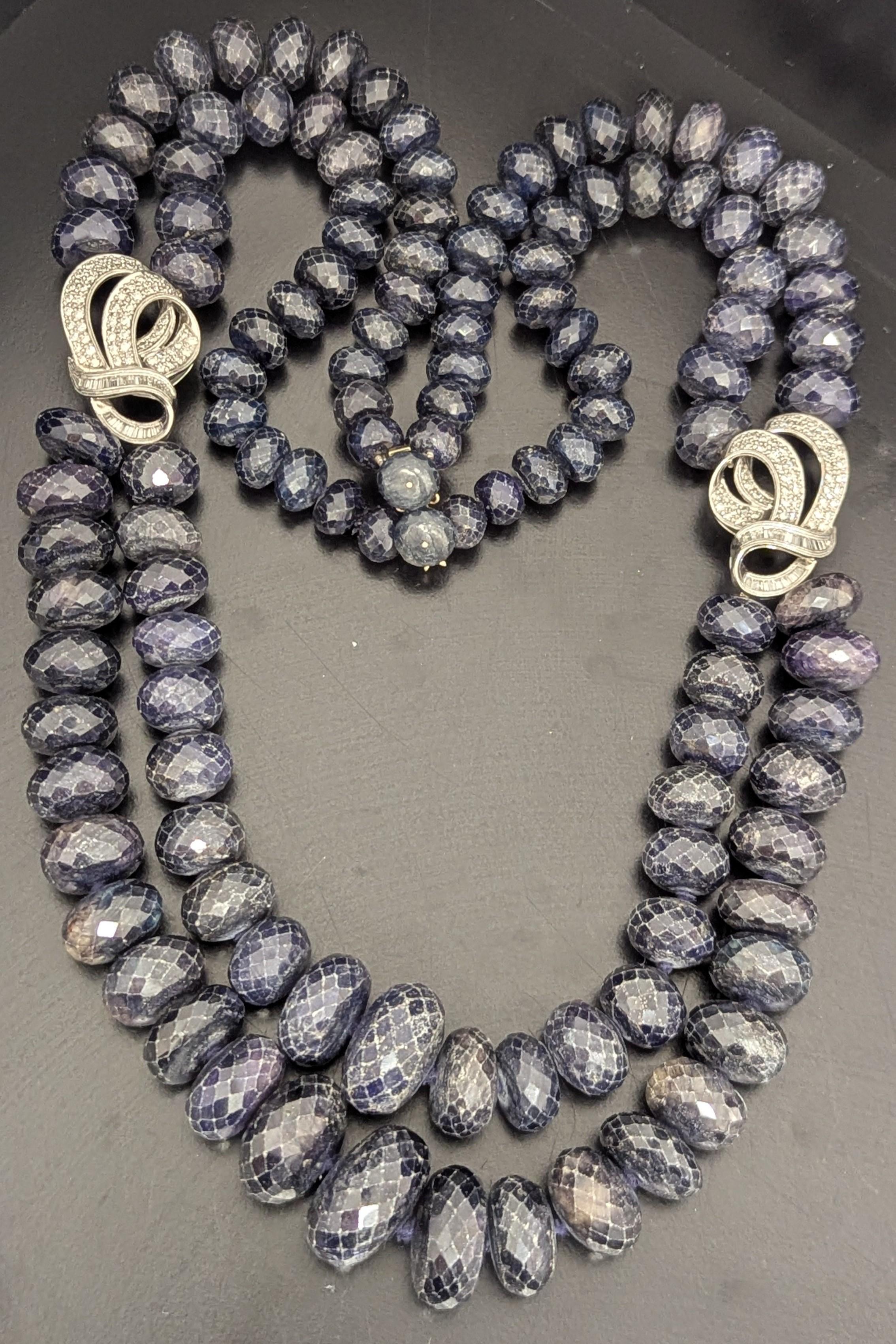 Perlina Collana di perle in platino con zaffiro e diamante a più fili in vendita