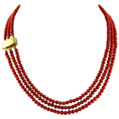 Multi-Strands Beaded Italian Coral Necklace, 18 Karat Yellow Gold