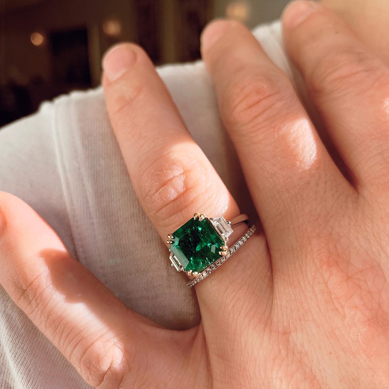 Gold 2.89 Carat GIA Certified Emerald Cut Emerald & Diamond Three-Stone Ring 1
