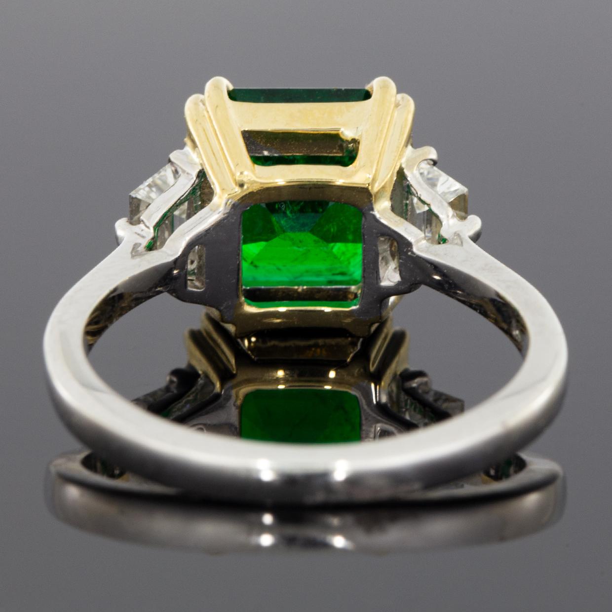 Women's Gold 2.89 Carat GIA Certified Emerald Cut Emerald & Diamond Three-Stone Ring