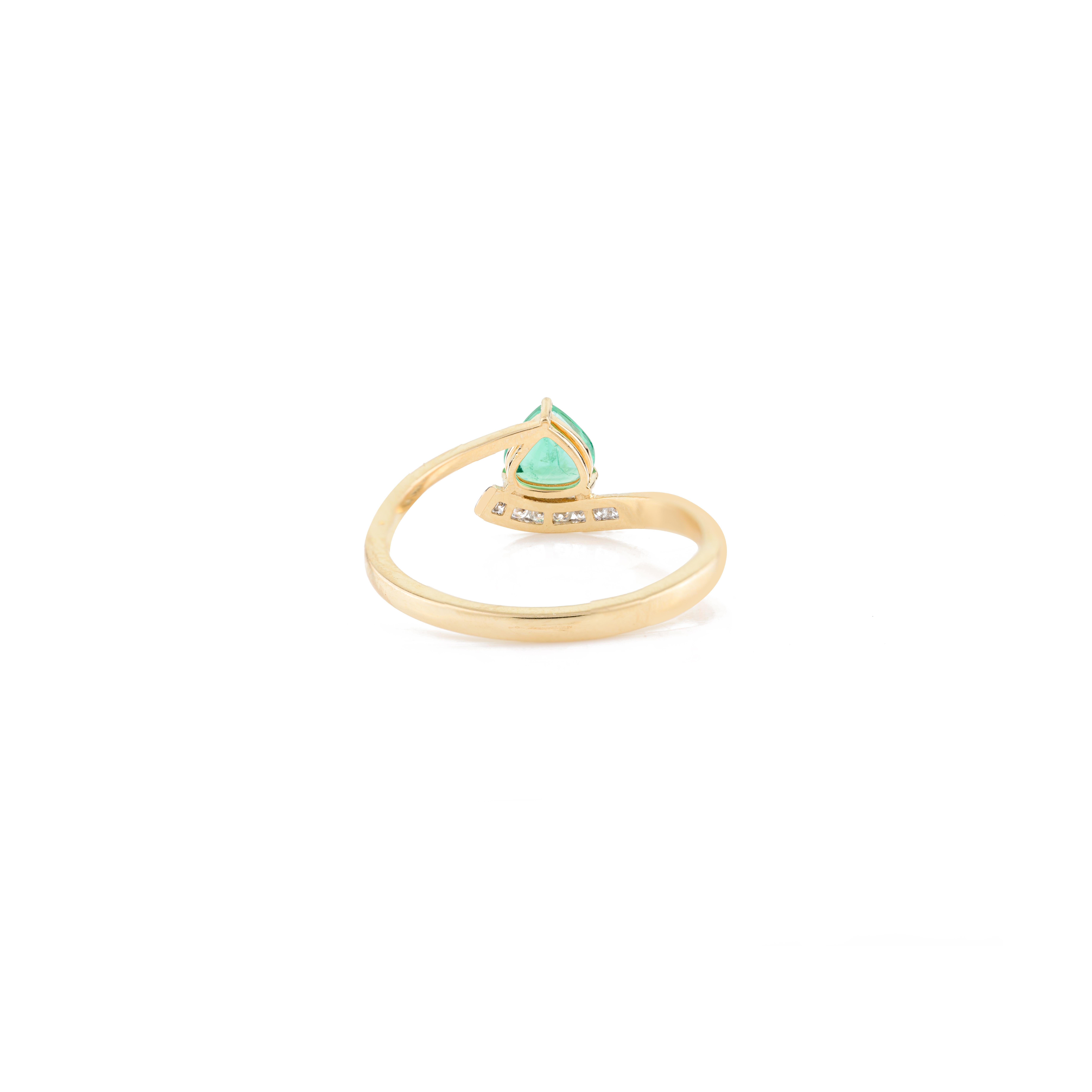 En vente :  Bague poire émeraude diamantée multi-tons Cadeau pour maman en or jaune massif 18k 5