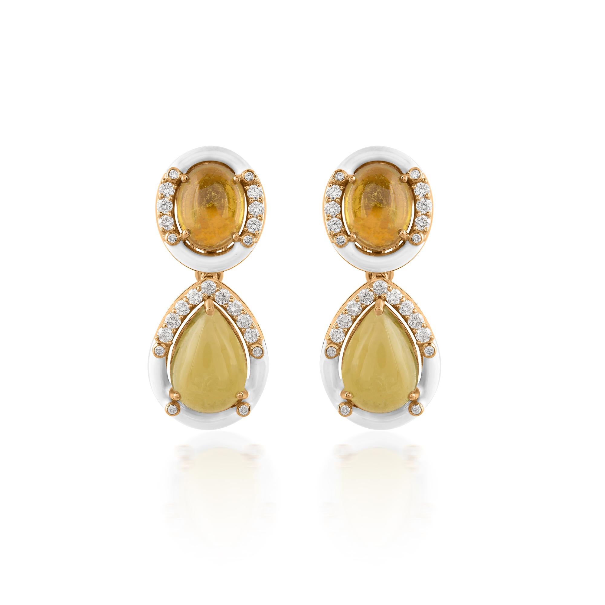 Codice articolo :- SEE-15615
Peso lordo :- 13.44 gm
Oro giallo 18k Peso :- 10,28 gm
Peso del diamante naturale :- 0.91 carati. (DIAMANTE DI PUREZZA MEDIA SI1-SI2 E COLORE H. H.)
Peso della tormalina multipla :- 14,87 Ct.
Dimensioni degli orecchini: