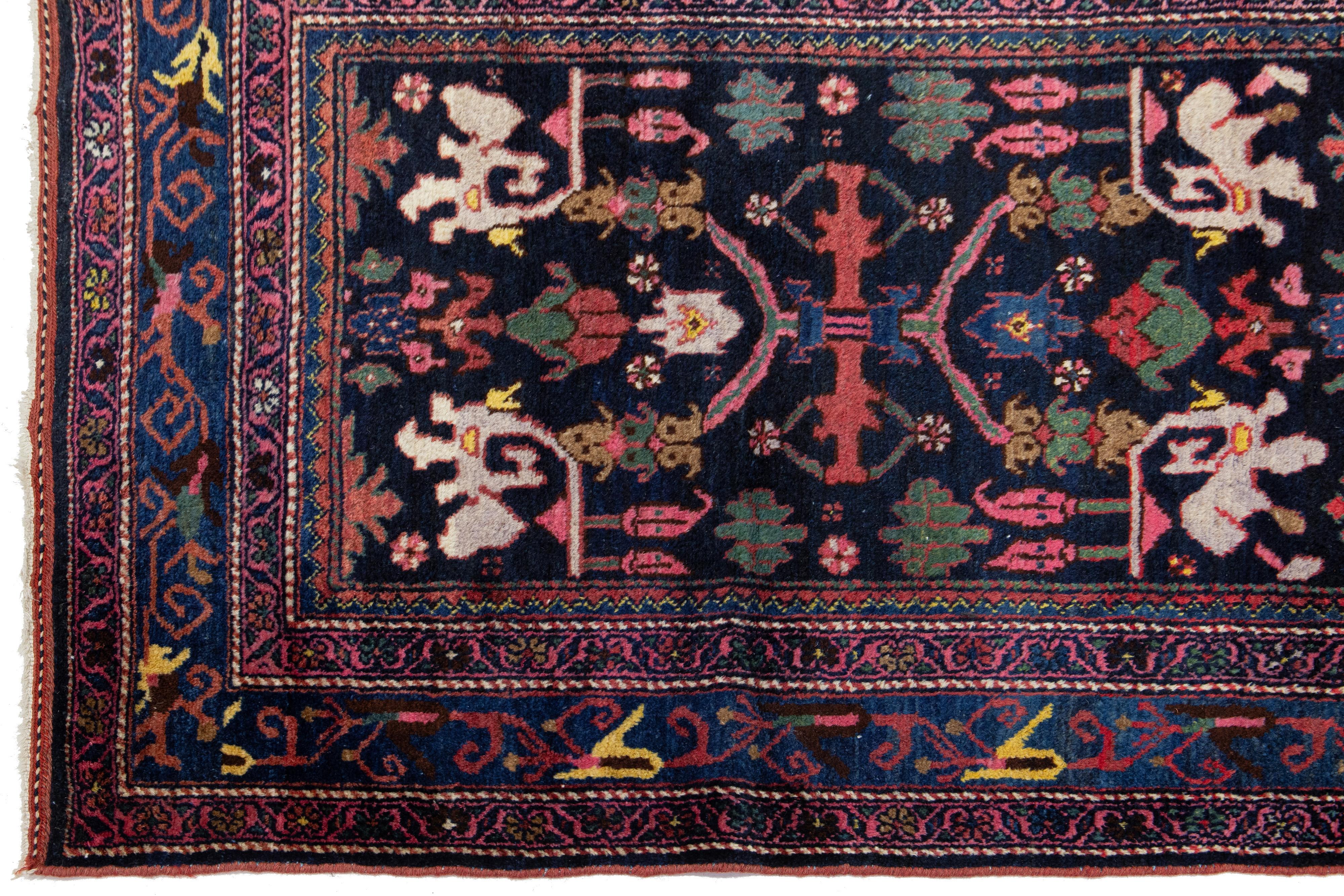 Runner in lana Malayer antico, multicolore, fatto a mano nel 1900 in vendita 1