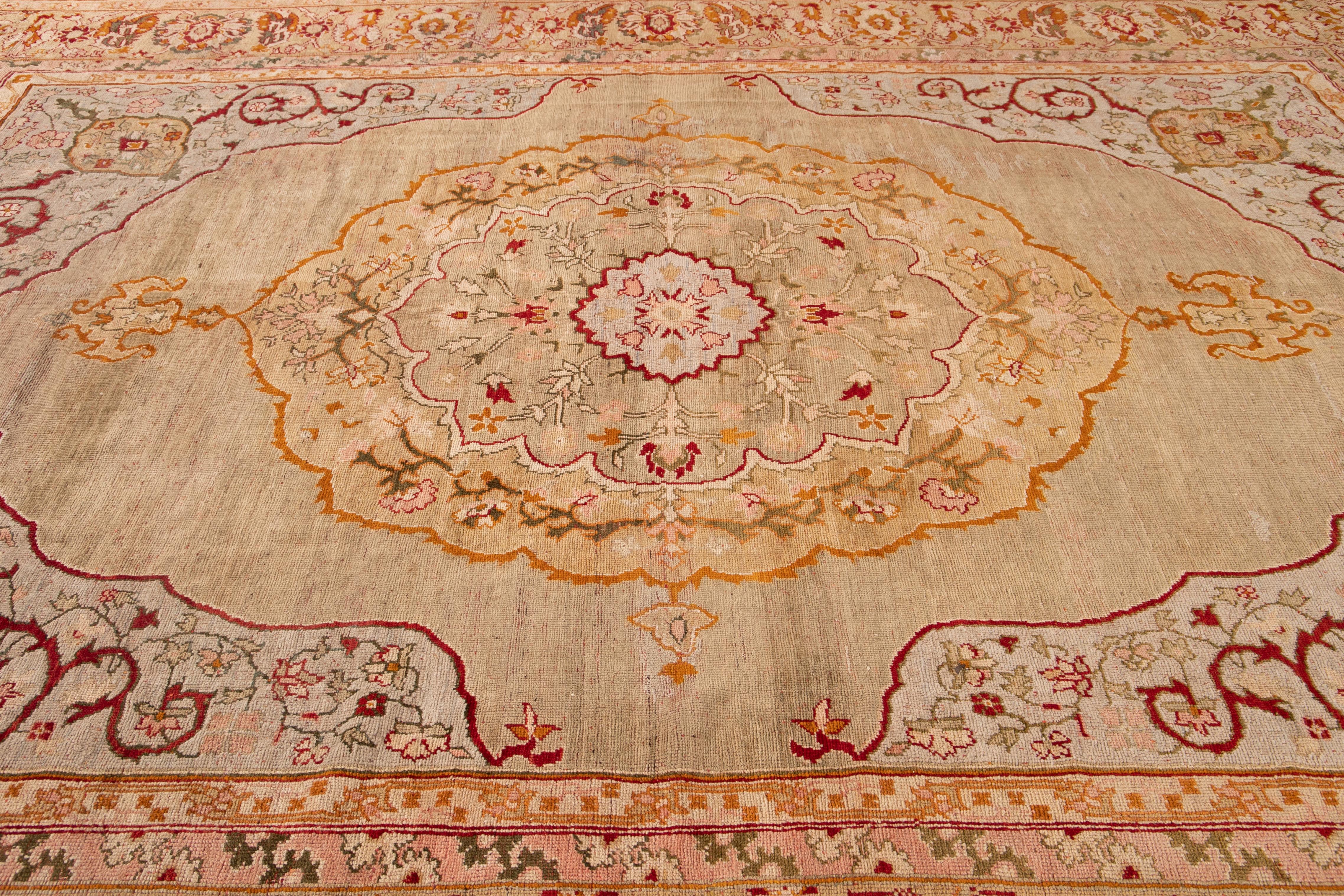 Multicolor Antique Turkish Oushak Handmade Wool Rug Wool with Medallion Motif In Good Condition For Sale In Norwalk, CT