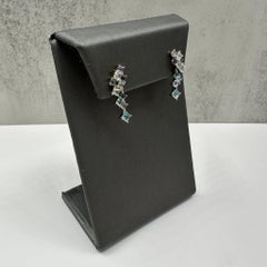 Boucles d'oreilles pendantes en or jaune 10kt avec pierres bleues multicolores 1.75ctw Nouveau