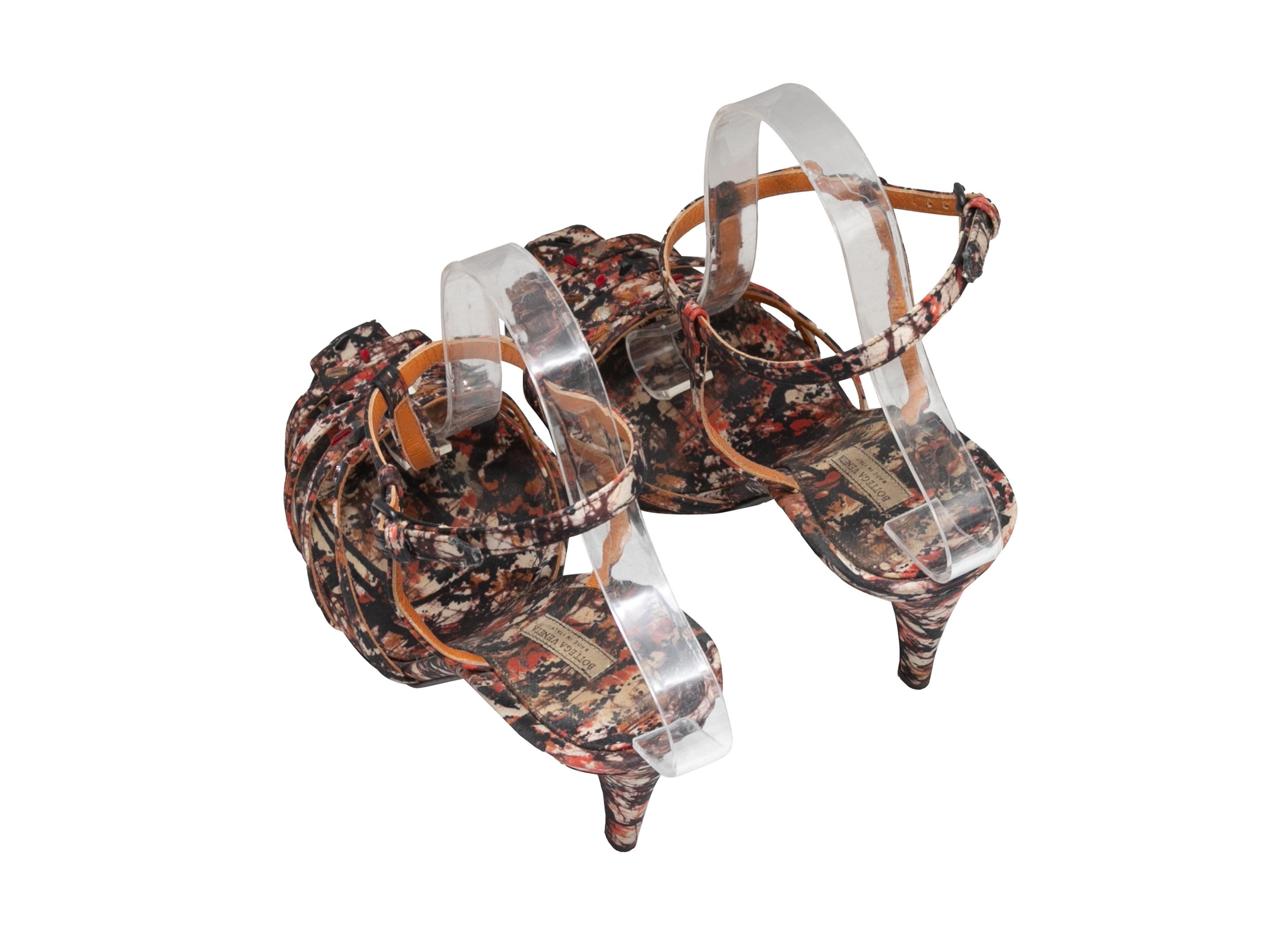 Black Multicolor Bottega Veneta T-Strap Printed & Jewel-Embellished Heels Size 40 For Sale
