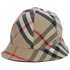 Burberry - Chapeau réversible en coton à carreaux multicolores