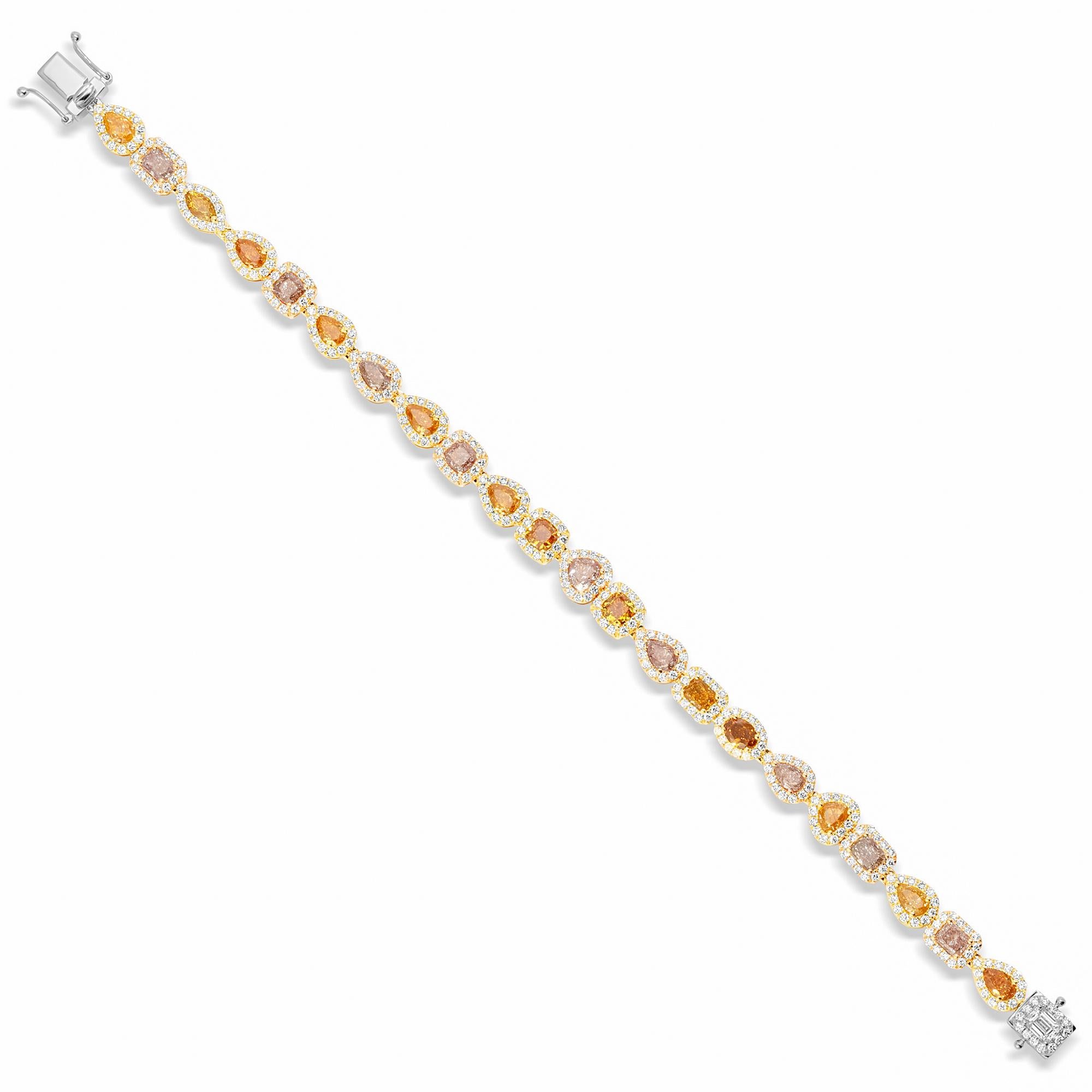 Multicolor Diamond Bracelet 8.2 Carats Total 18K Gold im Zustand „Hervorragend“ im Angebot in Aliso Viejo, CA