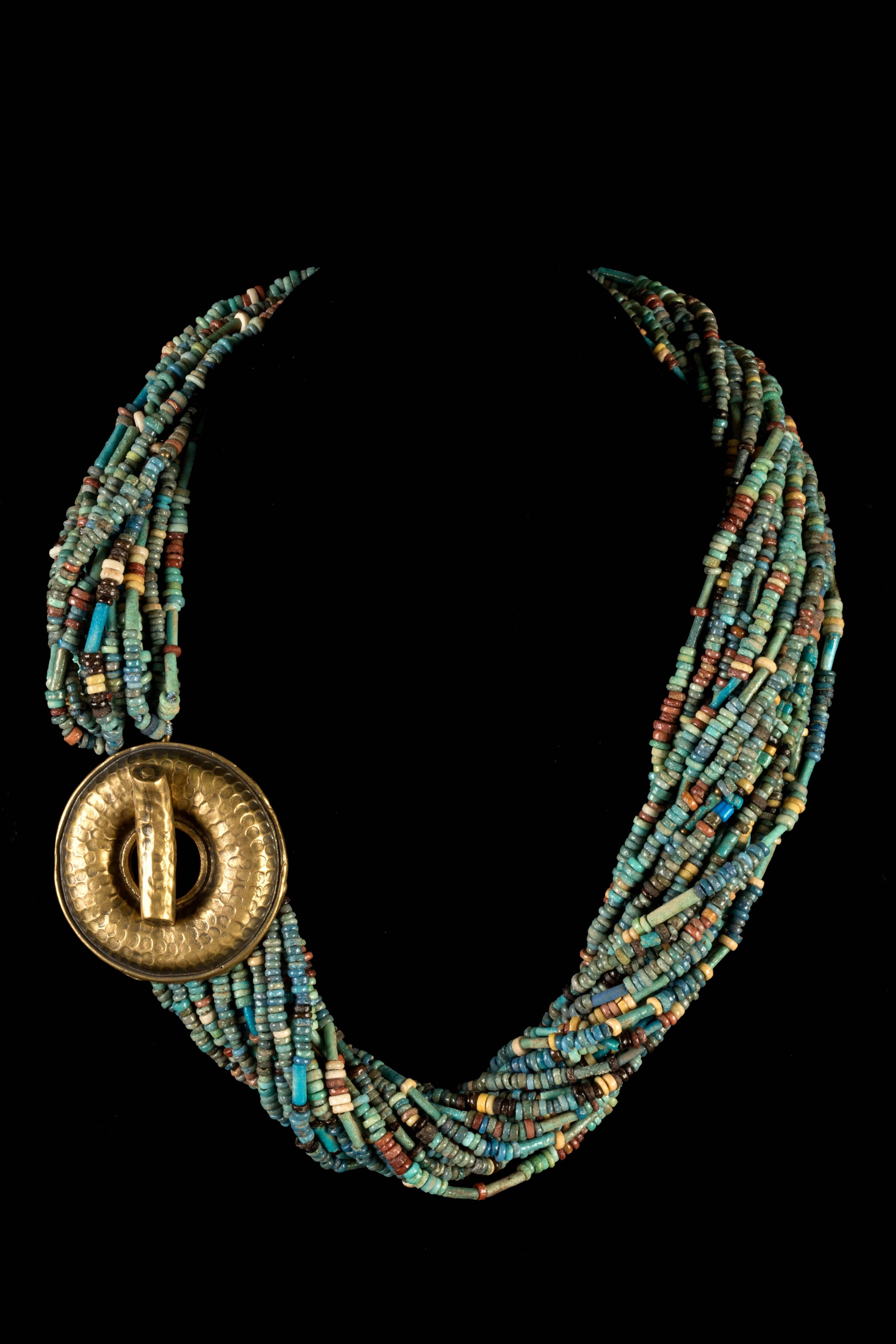 Perles de faïence multicolores avec bouton moderne en bronze Neuf - En vente à Nuevo Leon, MX