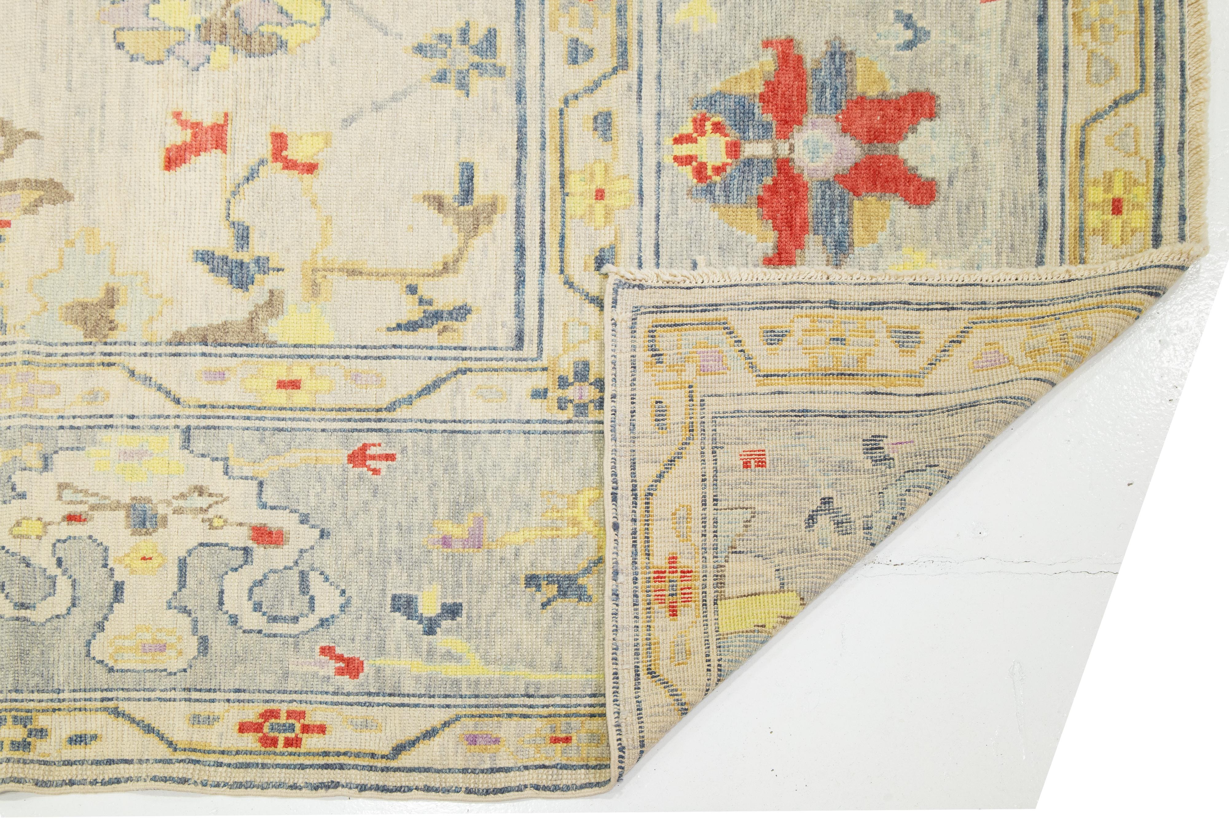 Multicolor Floral Oushak Modern Wool Rug Handmade in Beige In New Condition For Sale In Norwalk, CT