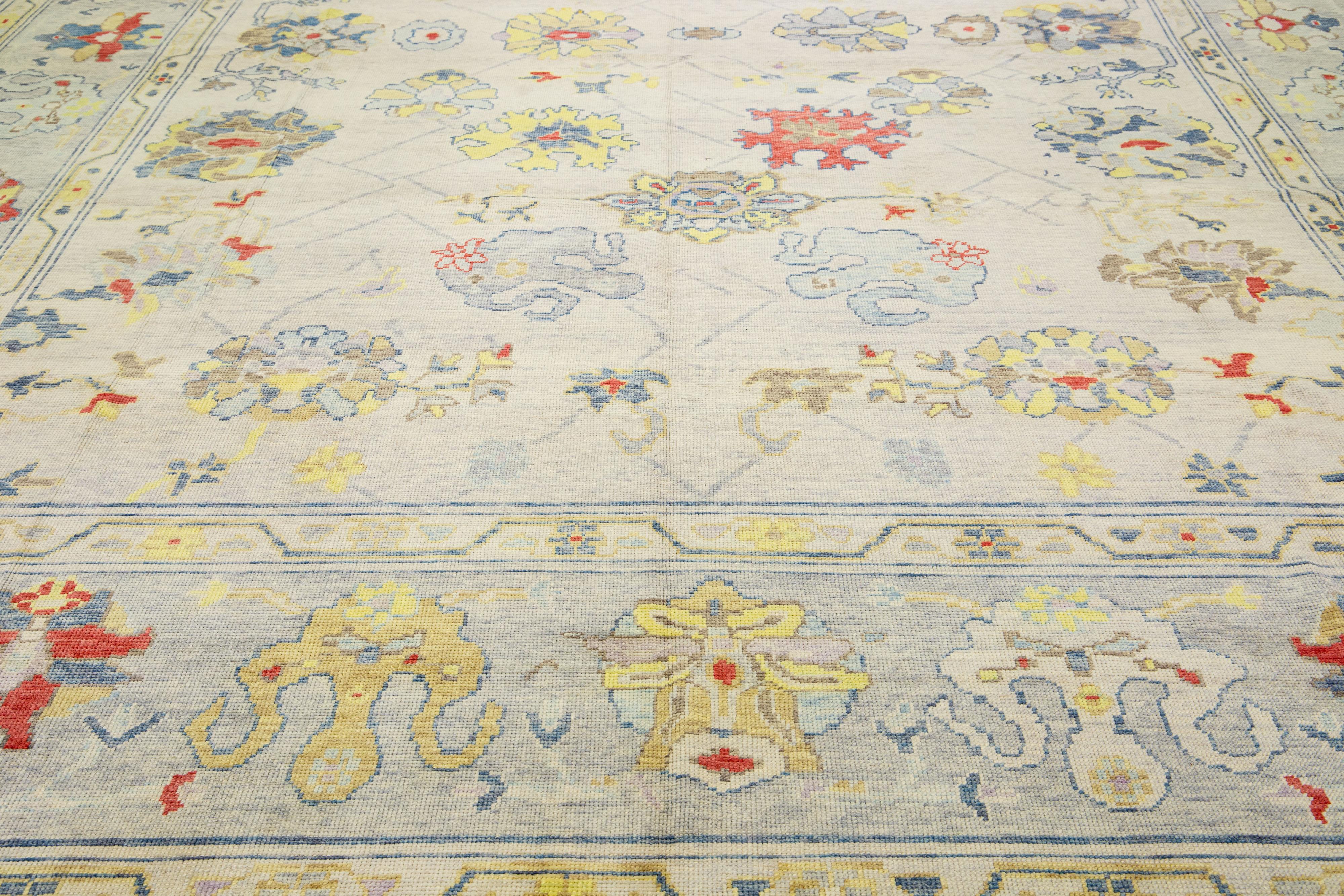 Multicolor Floral Oushak Modern Wool Rug Handmade in Beige For Sale 1