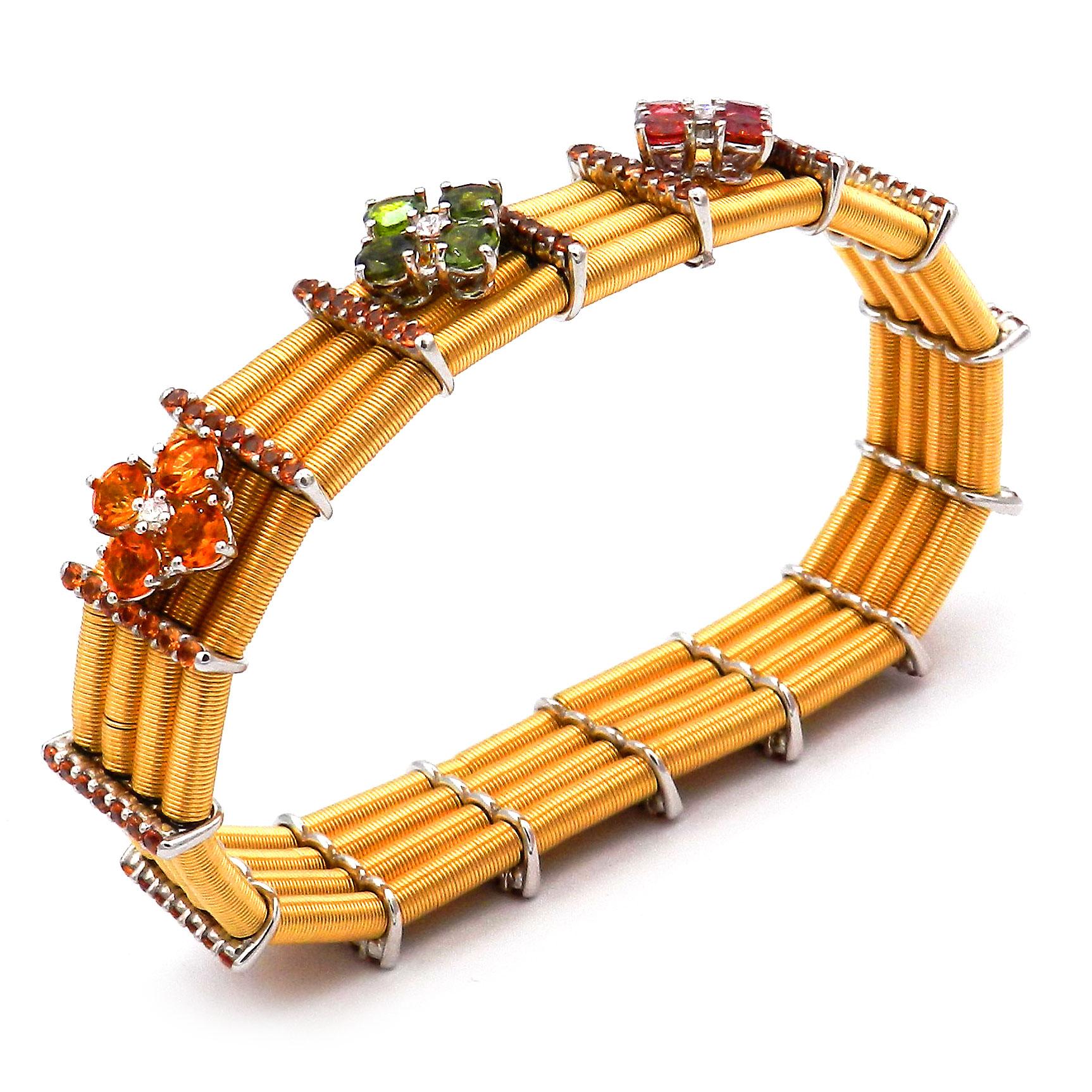 Bracciale elastico in oro 18 carati con gemme multicolori Diamanti Citrini Rubelite Peridoto In condizioni buone in vendita a Goettingen, DE