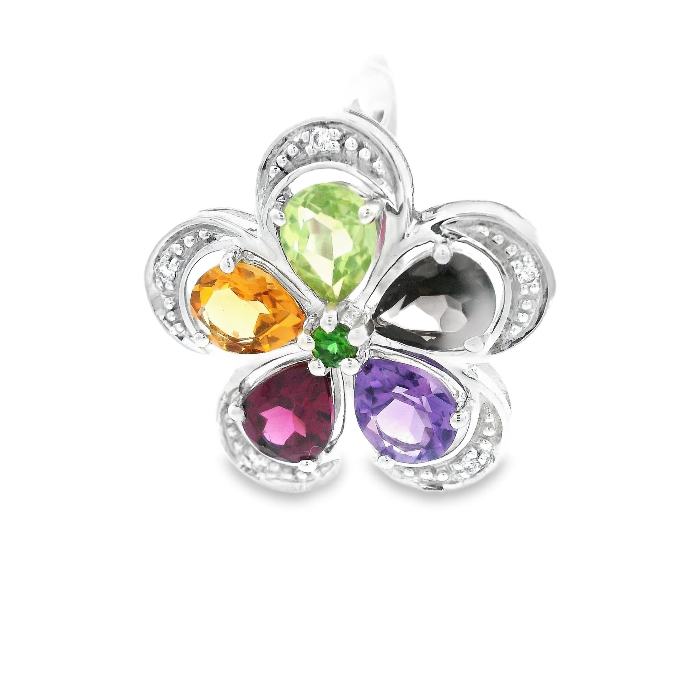 Multicolor Gemstone Flower Earrings in 14K White Gold with Diamond Accents en Nuevo estado para la venta en New York, NY