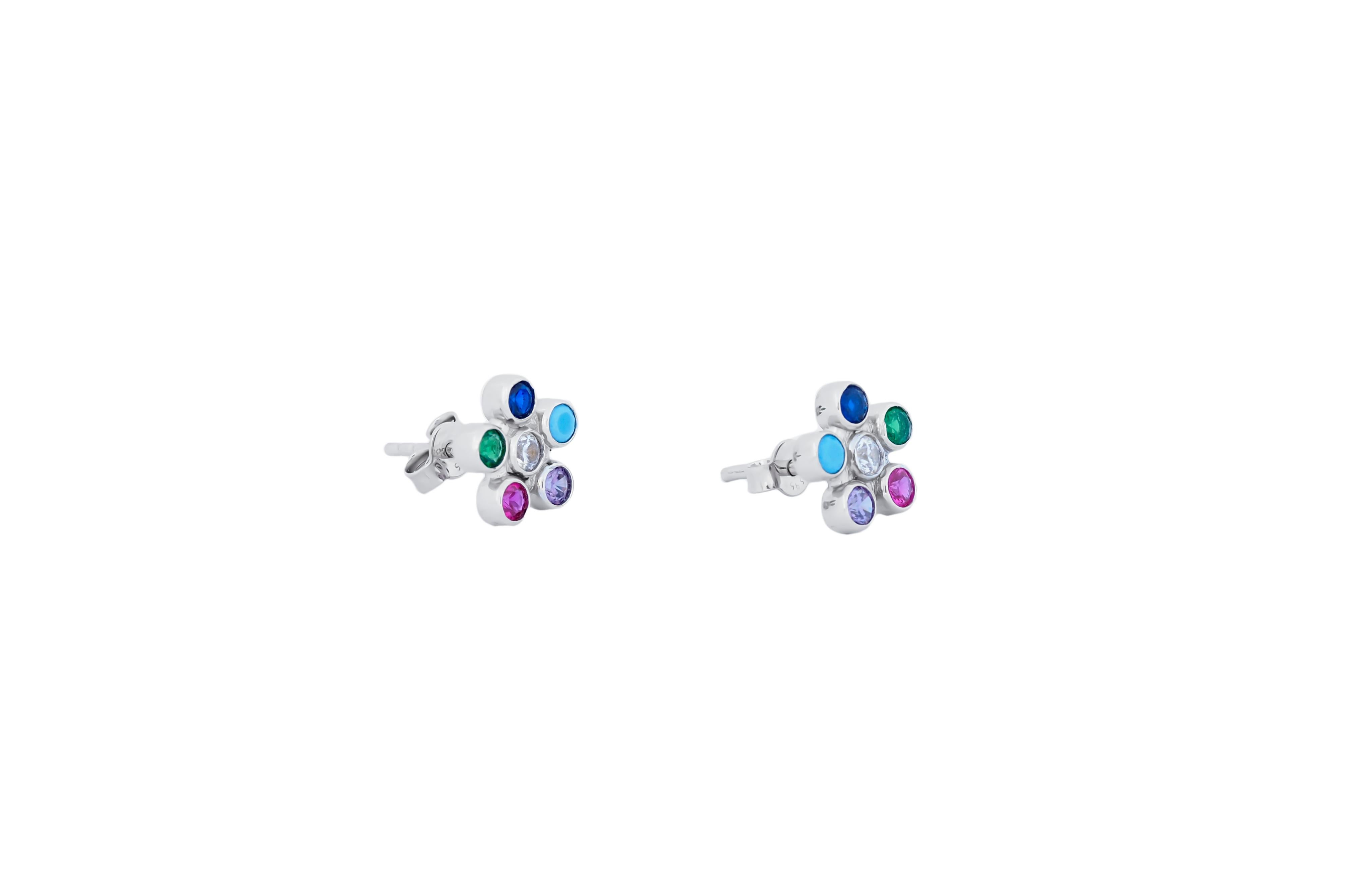 Women's Multicolor gemstone flower earrings studs in 14k gold. For Sale