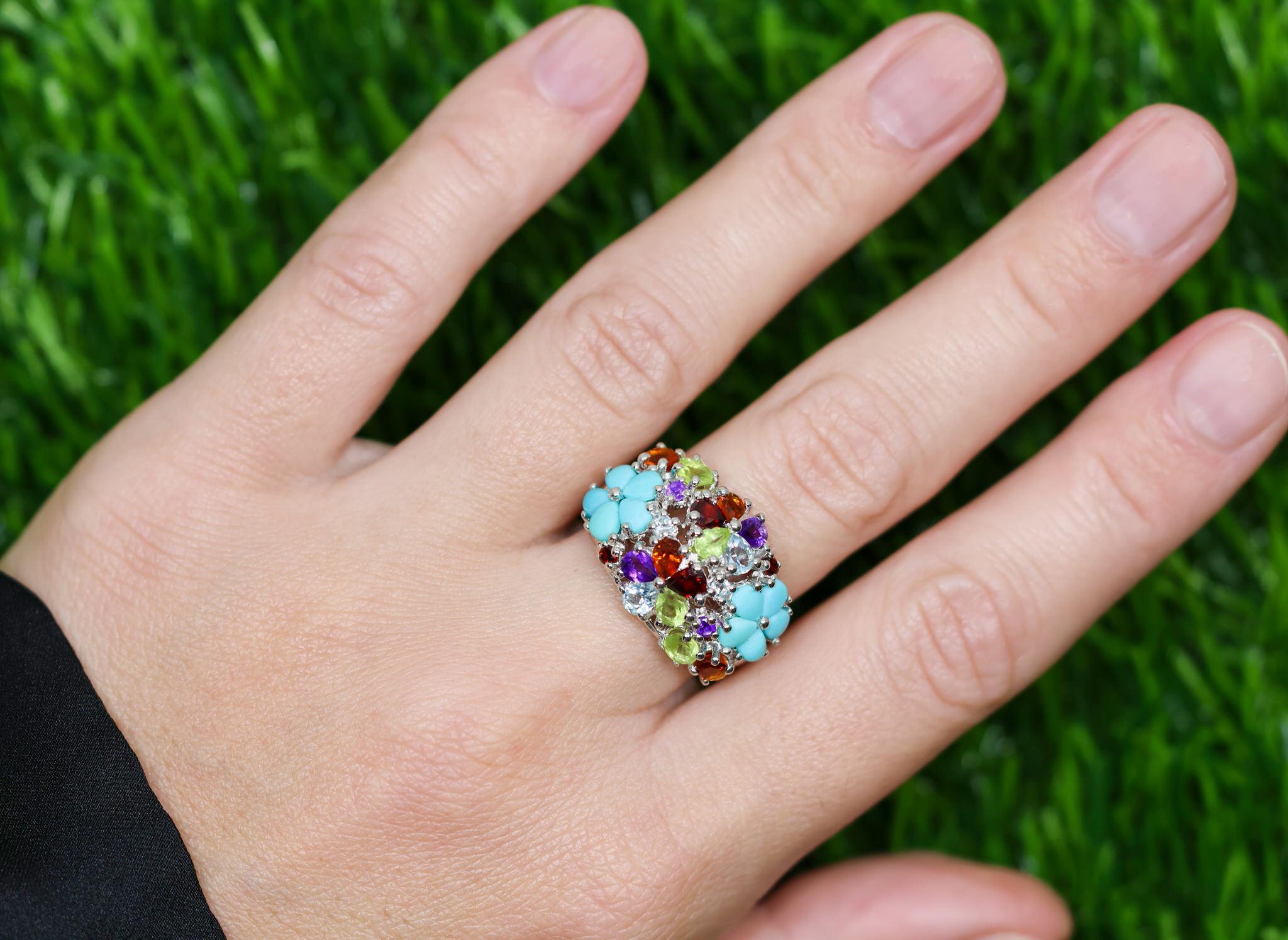 Taglio misto Multicolor Gemstones Cluster Flower Ring 4.06 Carats in vendita