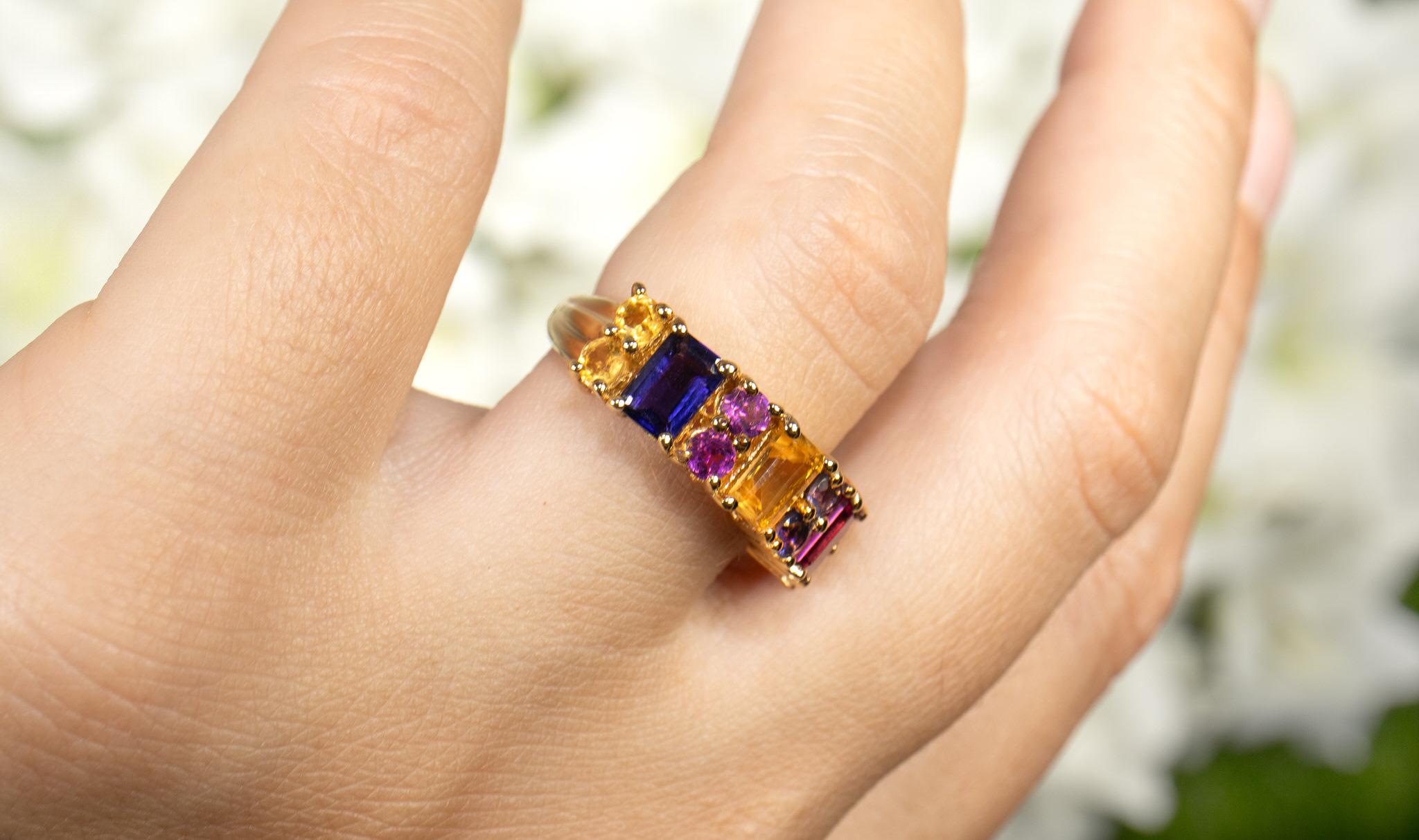 Taglio misto Anello con pietre multicolori Citrino Rodolite Iolite 2,71 Carati Placcato oro 14K in vendita