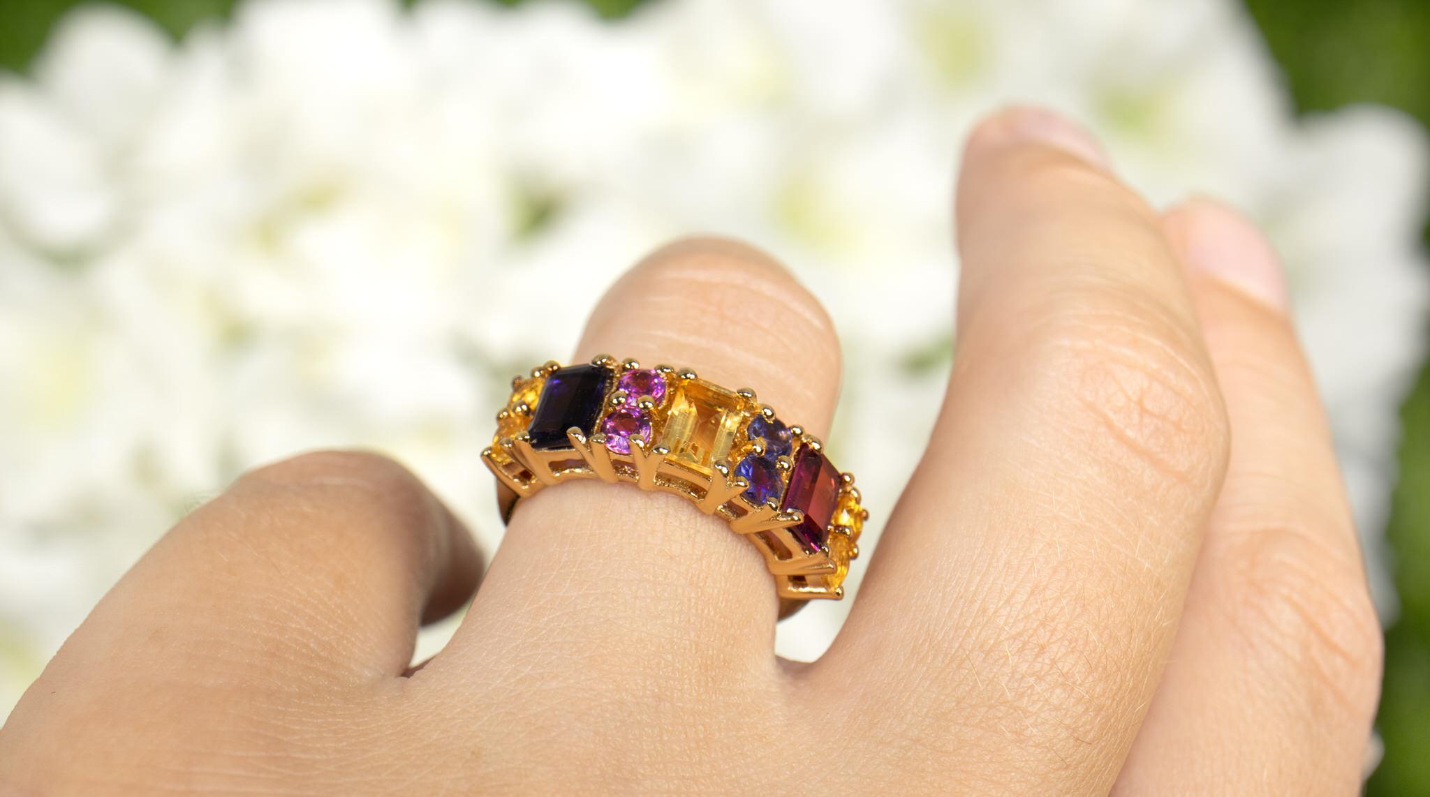 Anello con pietre multicolori Citrino Rodolite Iolite 2,71 Carati Placcato oro 14K In condizioni ottime in vendita a Aliso Viejo, CA
