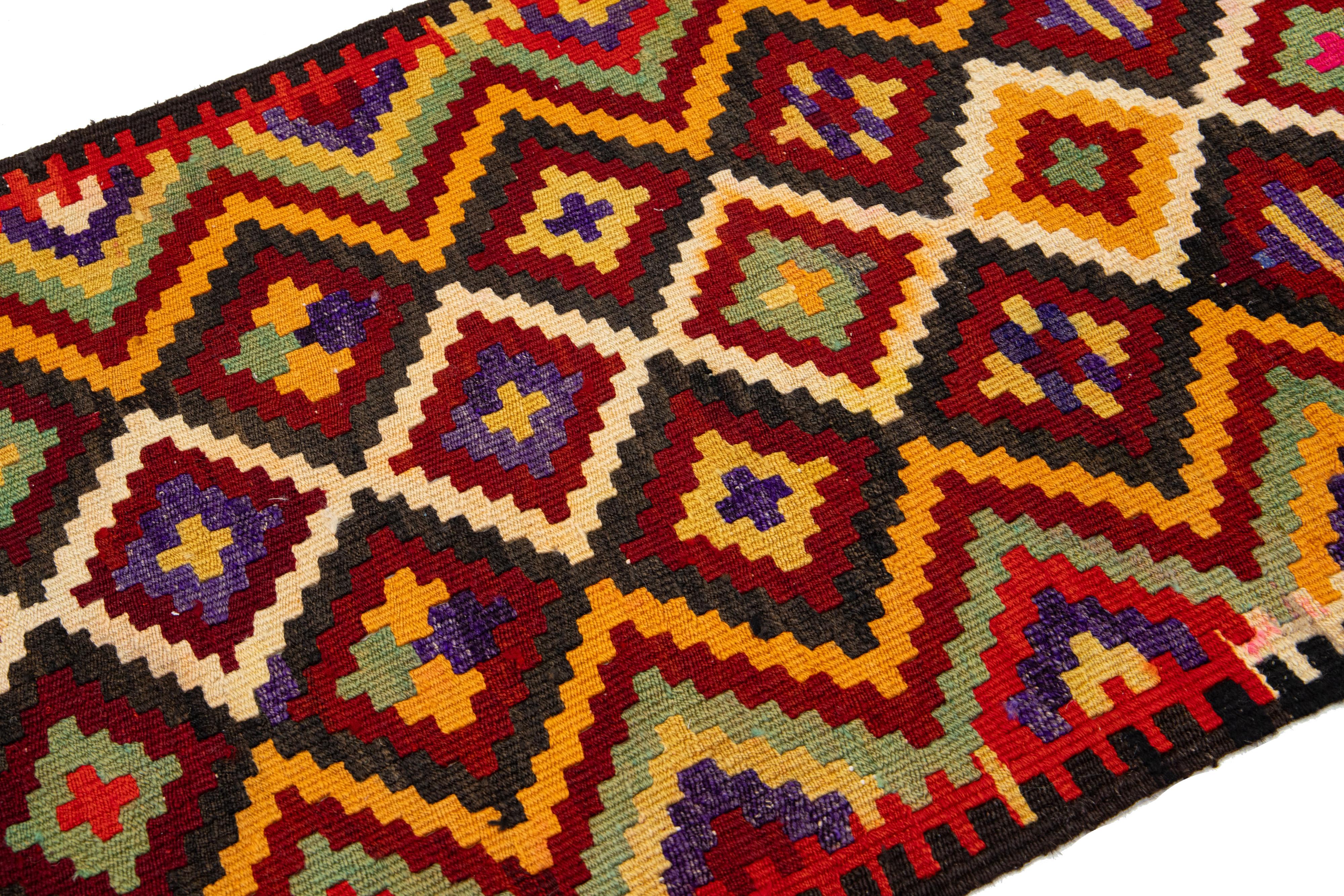 Multicolor Geometric Flatweave Wool Rug Turkish Kilim  In Good Condition For Sale In Norwalk, CT