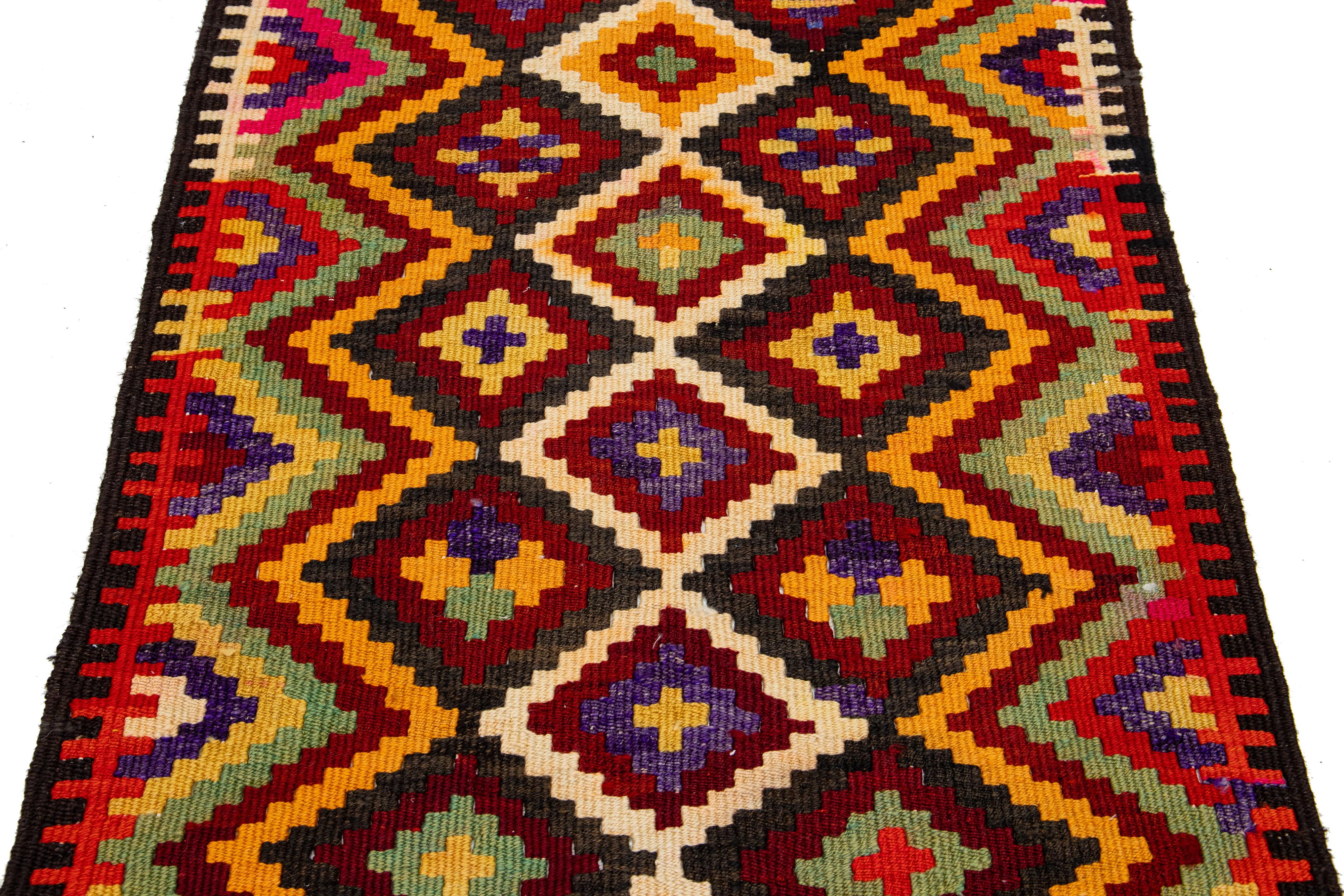 Multicolor Geometric Flatweave Wool Rug Turkish Kilim  For Sale 3