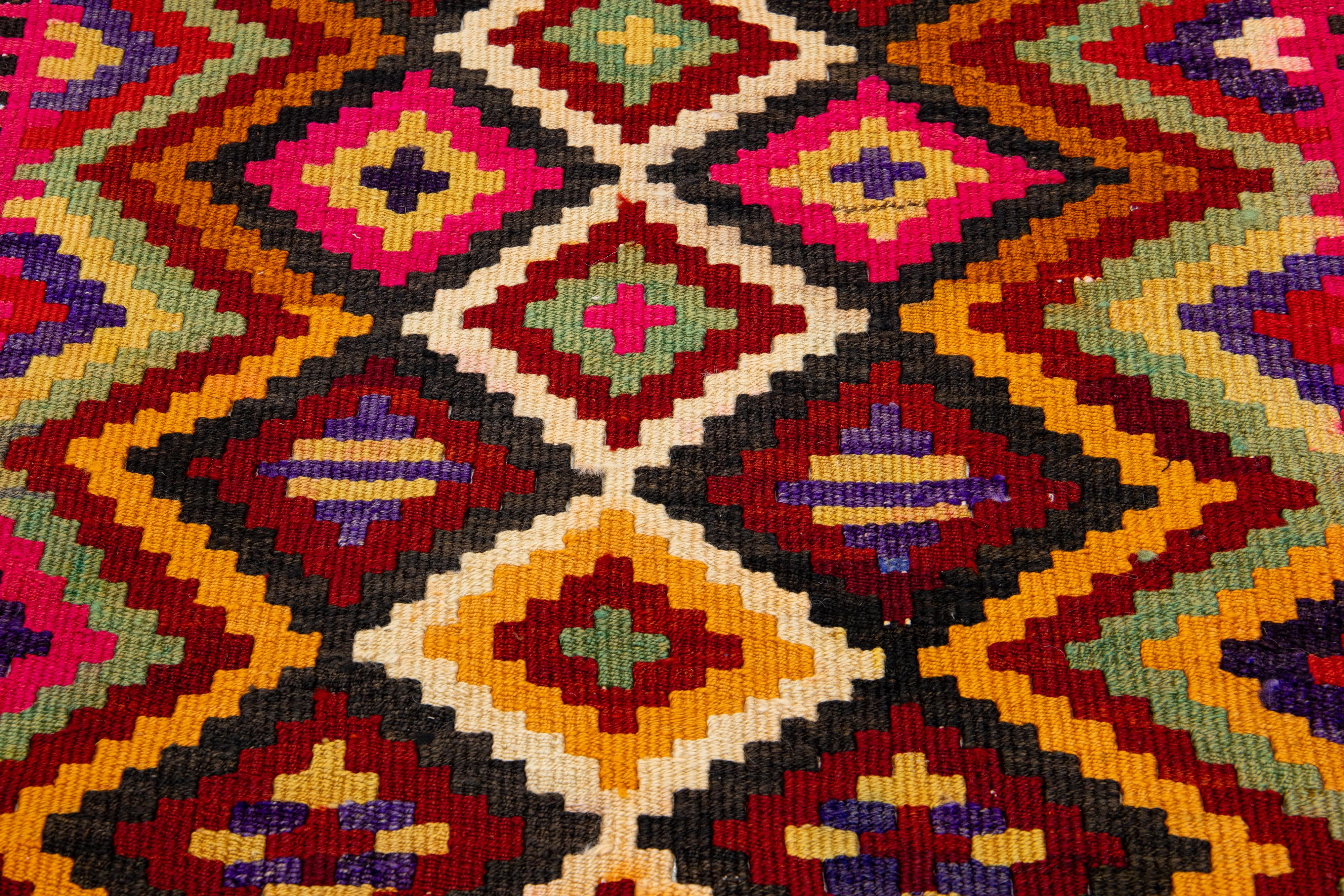 Multicolor Geometric Flatweave Wool Rug Turkish Kilim  For Sale 4