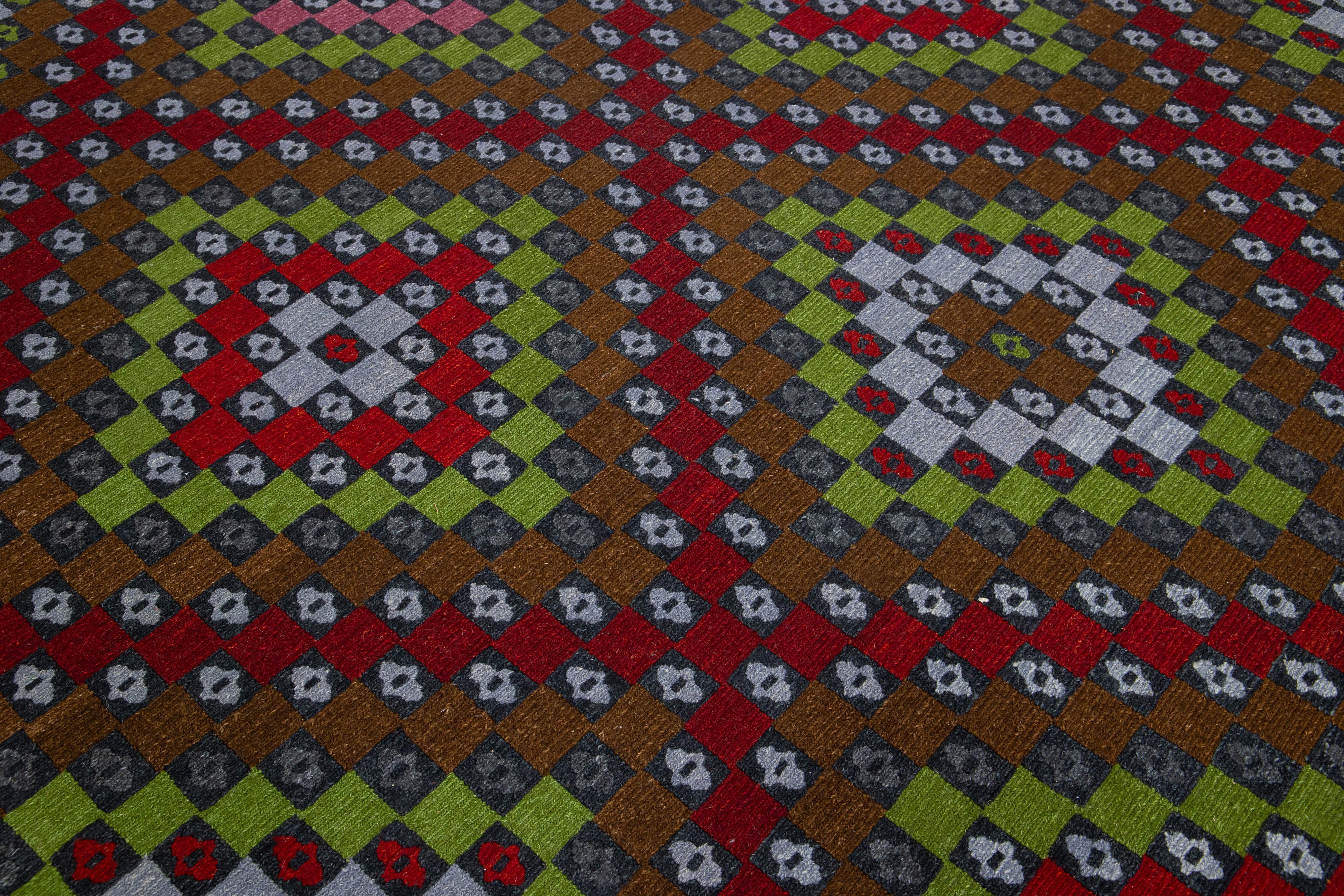 Tappeto Soumak moderno geometrico multicolore in lana In condizioni Nuovo in vendita a Norwalk, CT