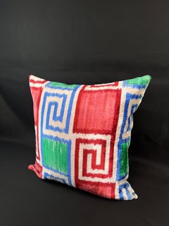 Multicolor Geometric Swirl Pattern Velvet Silk Ikat Pillow Cover