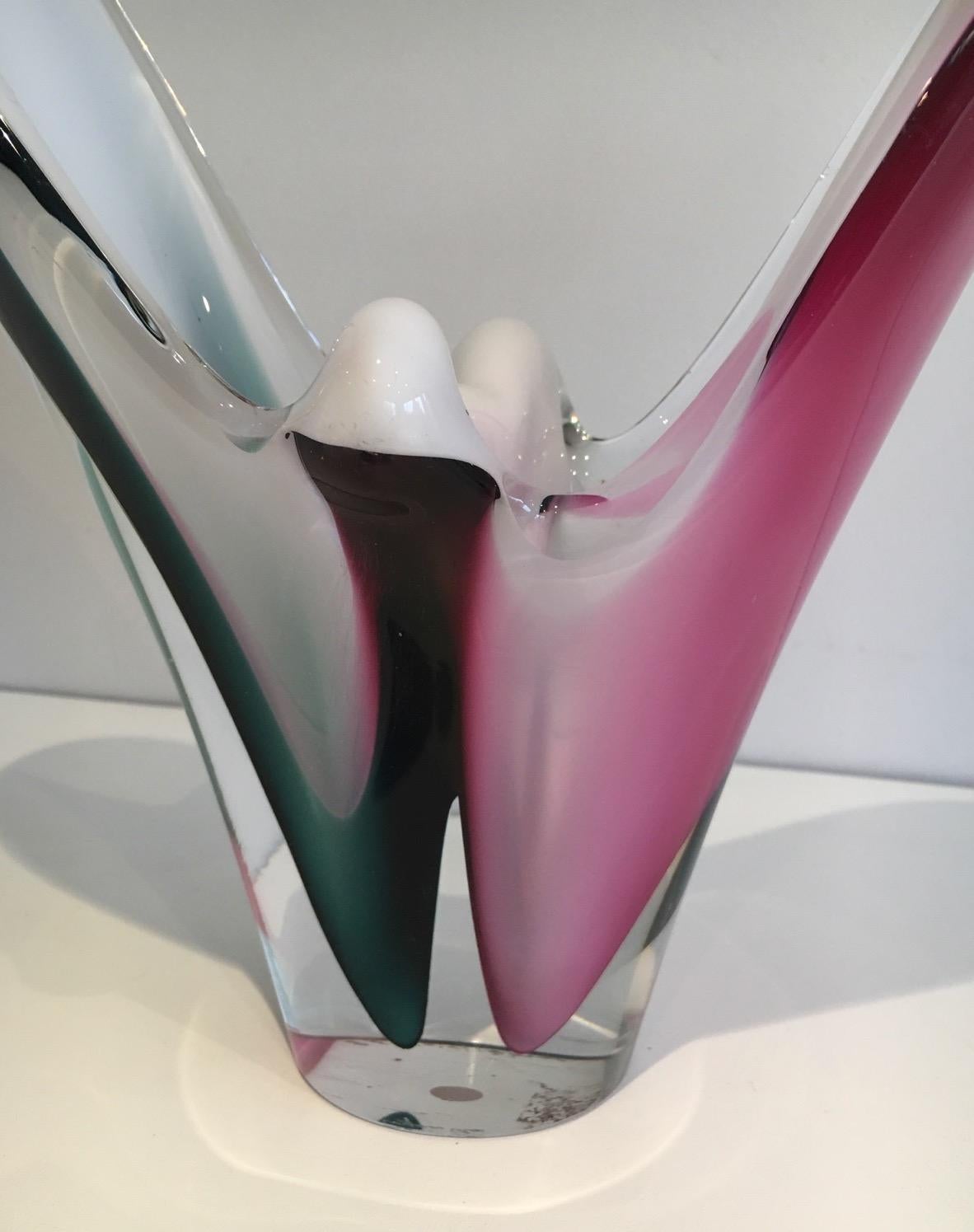 Multicolor Glass Coquille Vase. Sweedish Work Signed Flygsfors, 1956 In Good Condition For Sale In Marcq-en-Barœul, Hauts-de-France