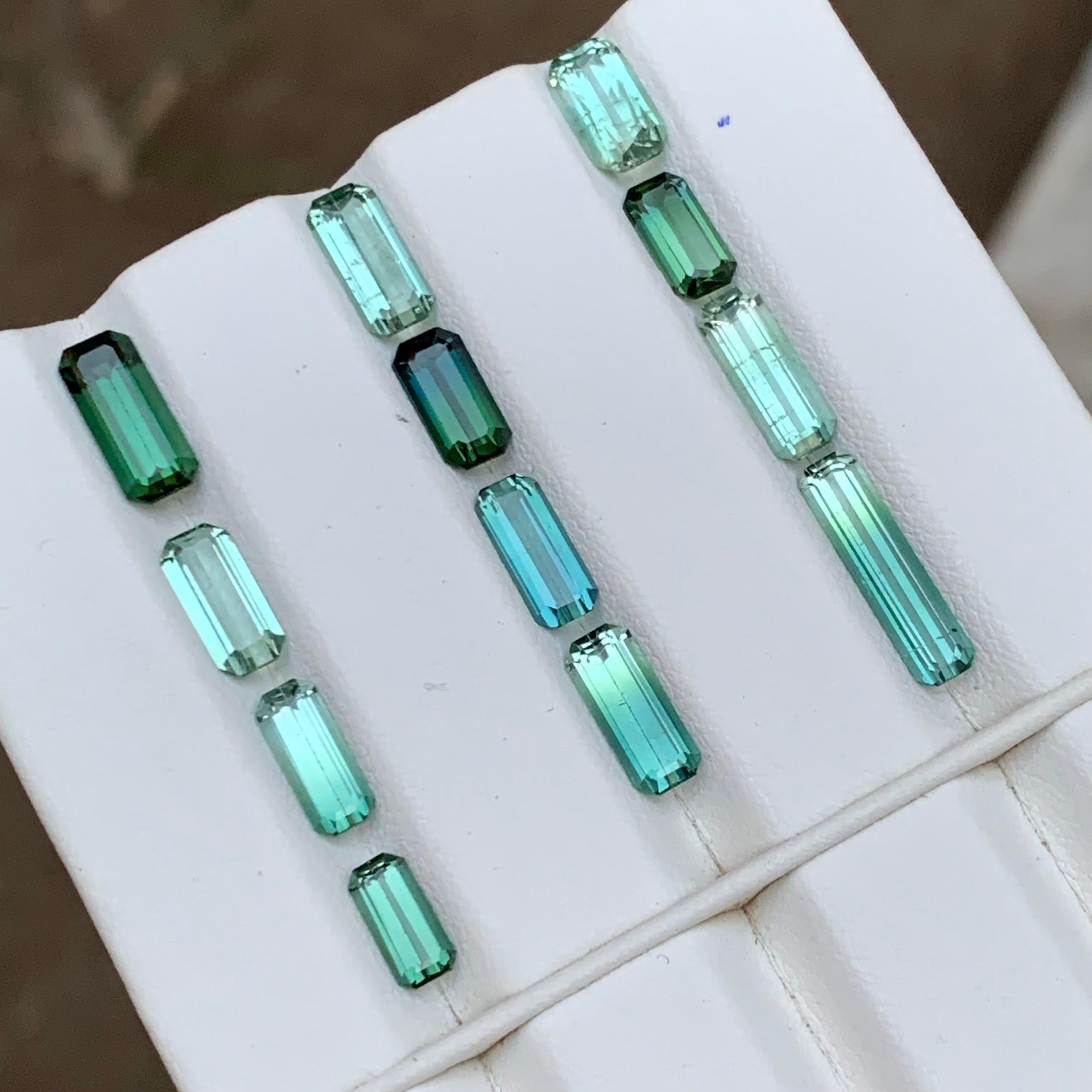 Multicolor Green Bicolor & Blue Natural Tourmaline Loose Gemstones 11.80Ct Jewel In New Condition For Sale In Peshawar, PK