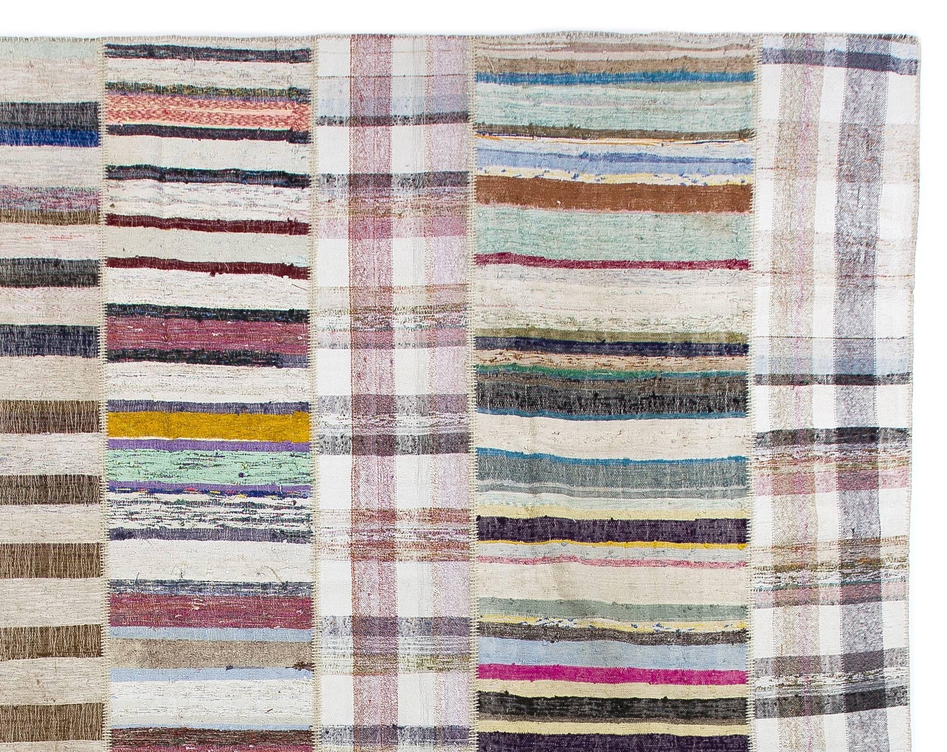 Turkish Multicolor Hand-Woven Rag Rug, Flat-Weave Cotton Kilim. 13.9x17 
