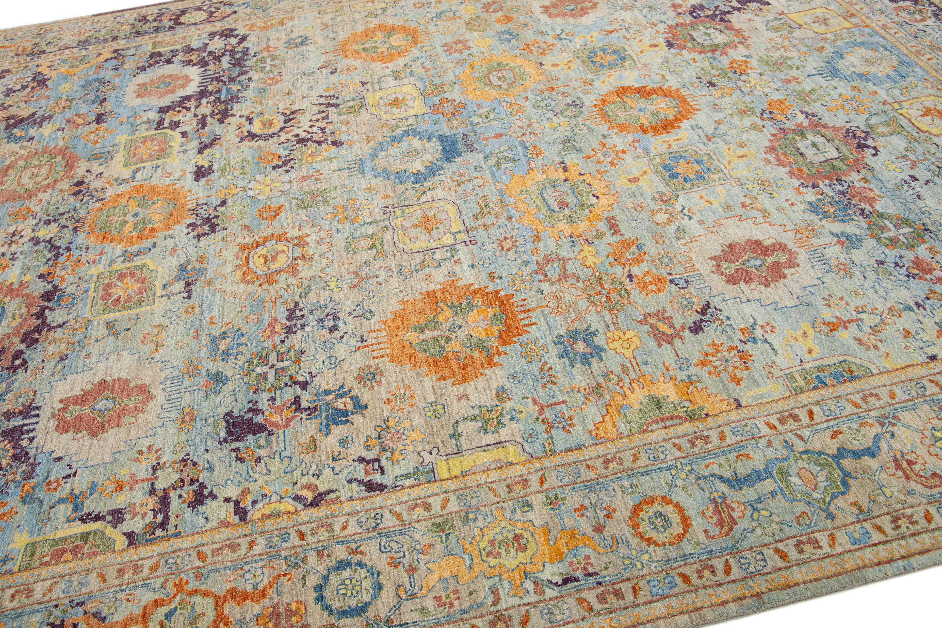 Mehrfarbiger handgefertigter persischer Teppich im Täbris-Stil mit Allover-Design von Apadana (Moderne) im Angebot