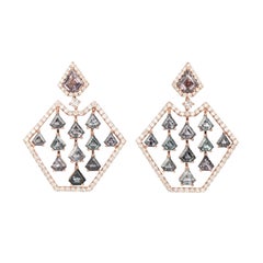 Sunita Nahata Spinello multicolore non assortito 9,62 carati. Orecchini in 18KRG con diamante