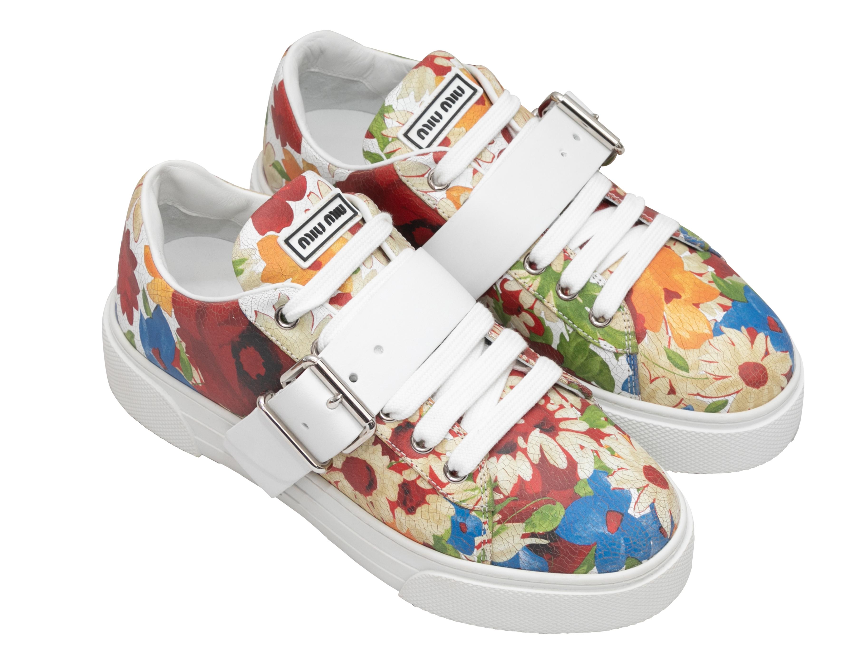 Multicolor Miu Miu Floral Print Low-Top Buckle Sneakers Size 37 In Excellent Condition In New York, NY