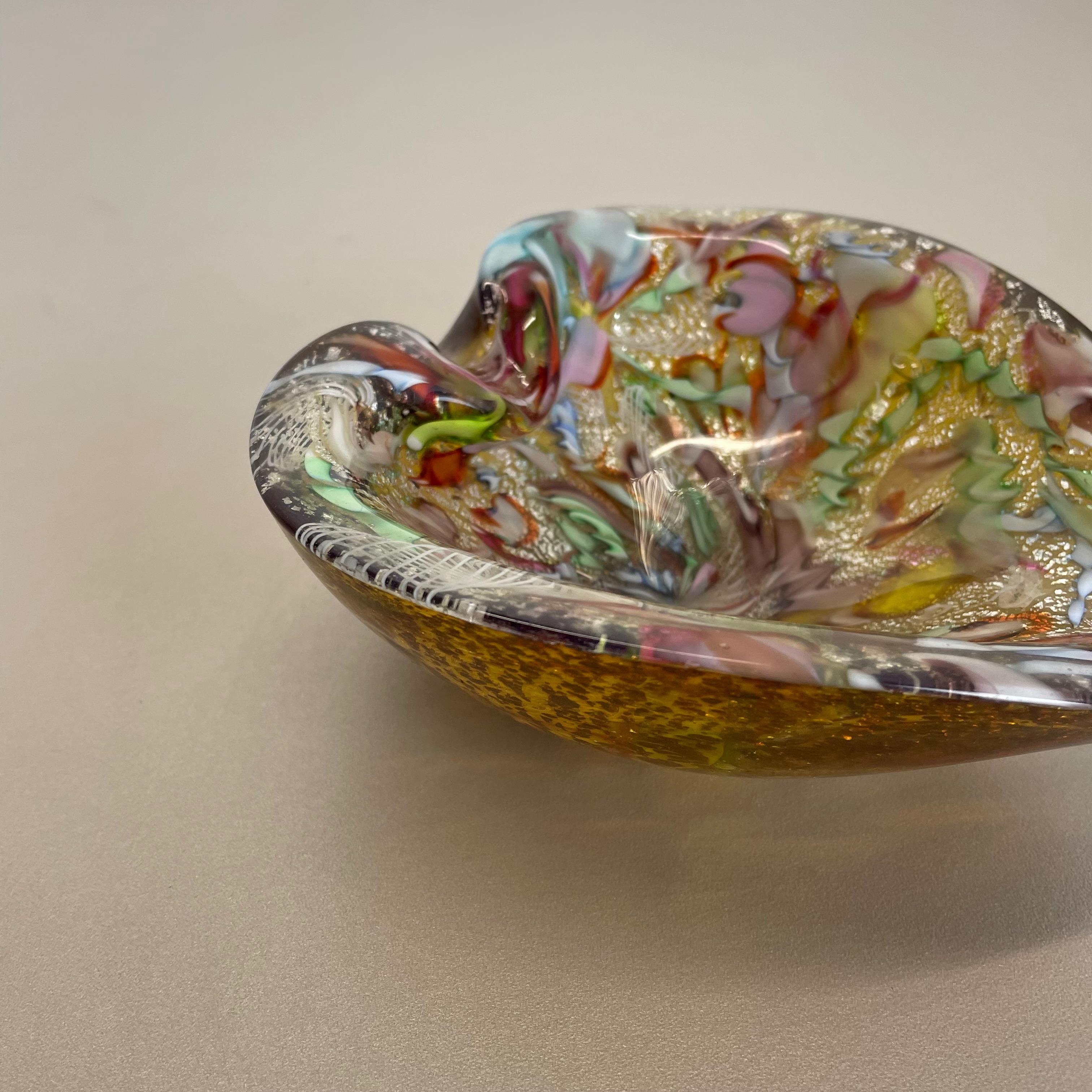 20th Century Multicolor Murano Glass Bowl Gold Flakes Shell Ashtray Dino Martens Italy, 1960s For Sale