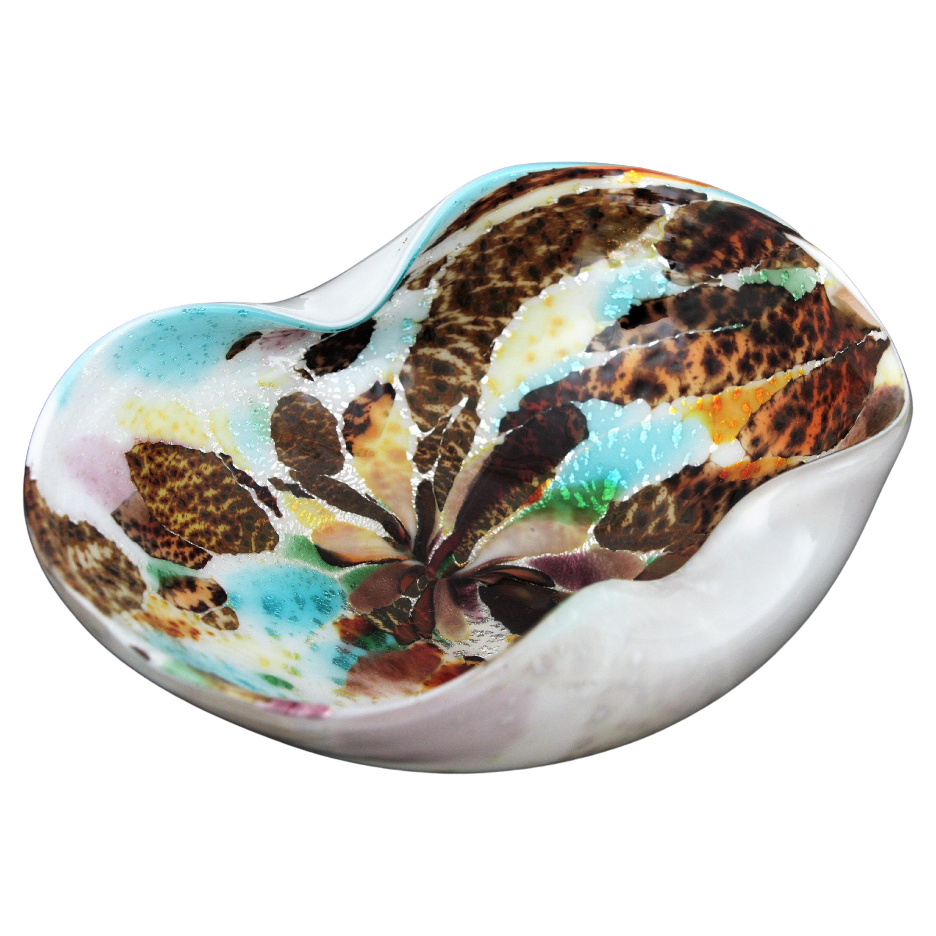 Multicolor Murrine Murano Italian Art Glass Folded Rim Bowl or Ashtray For Sale 3