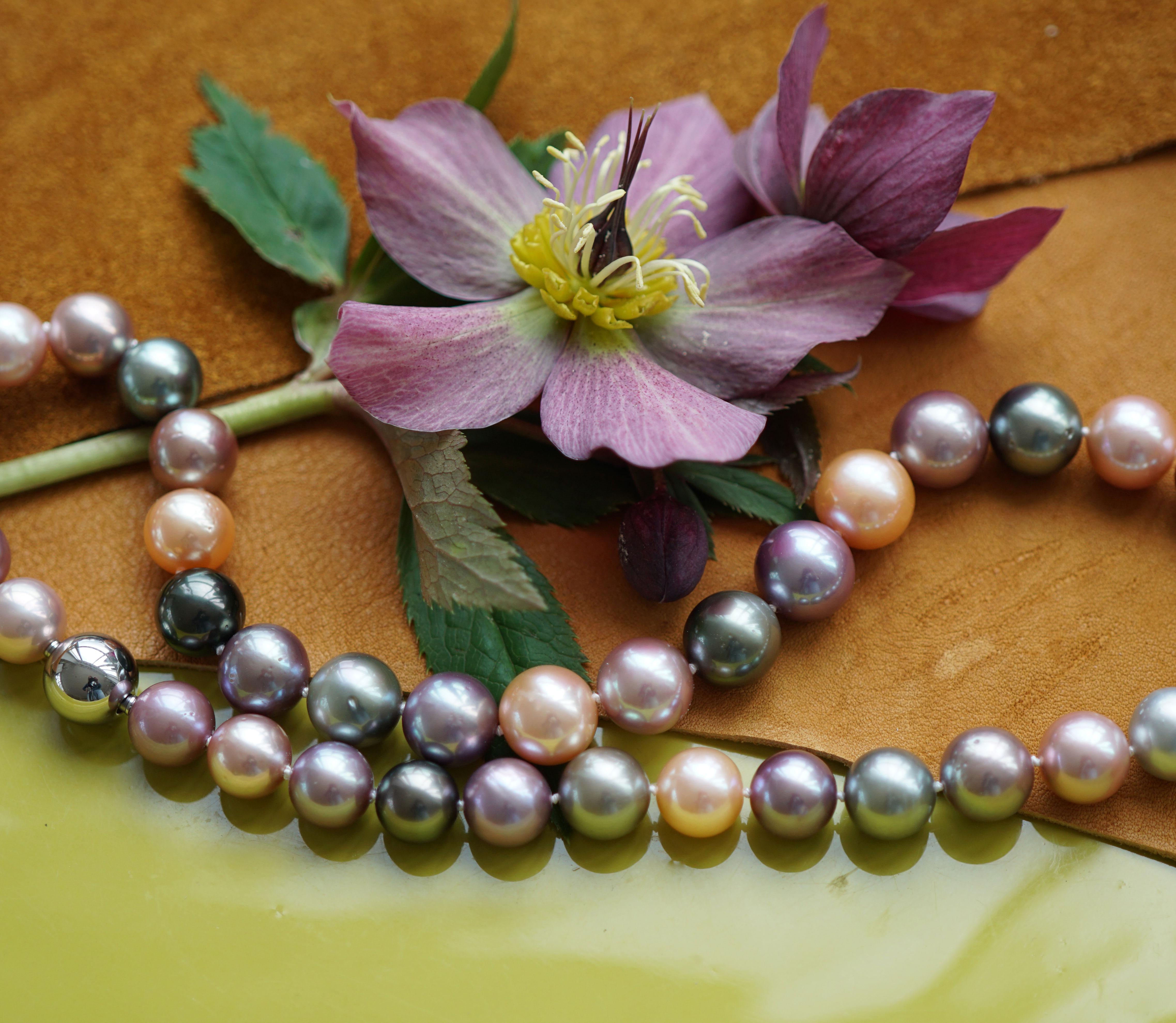 Bead Multicolor Palette of Tahitian Cultured Pearls and Colored Ming Pearls Necklace For Sale