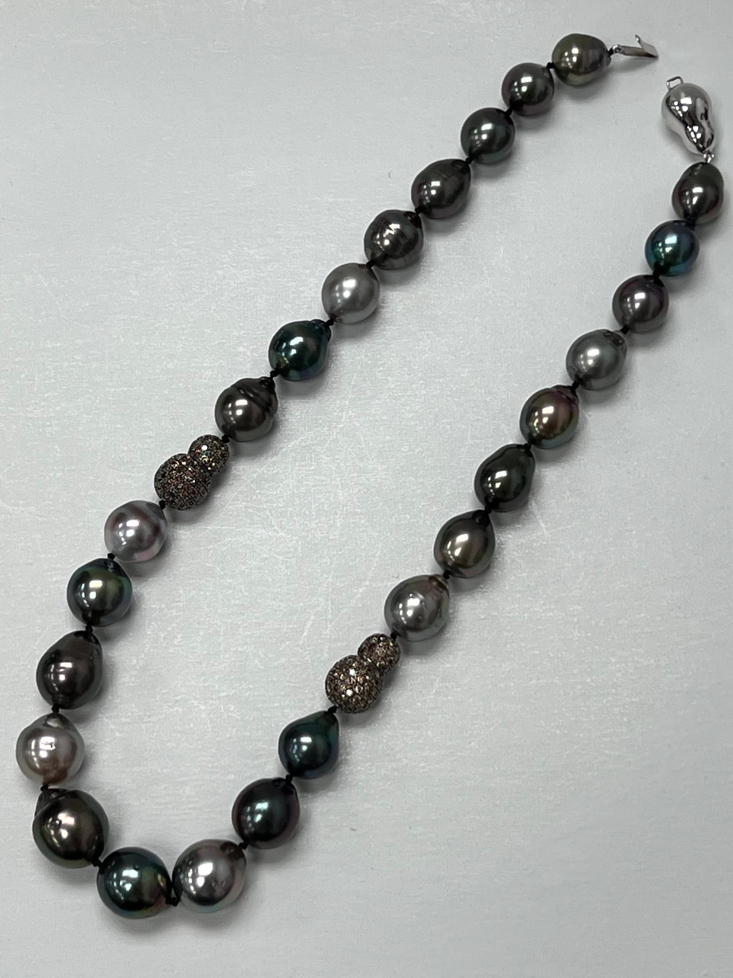Multicolor Pearl and Diamond Necklace In New Condition For Sale In Great Neck, NY
