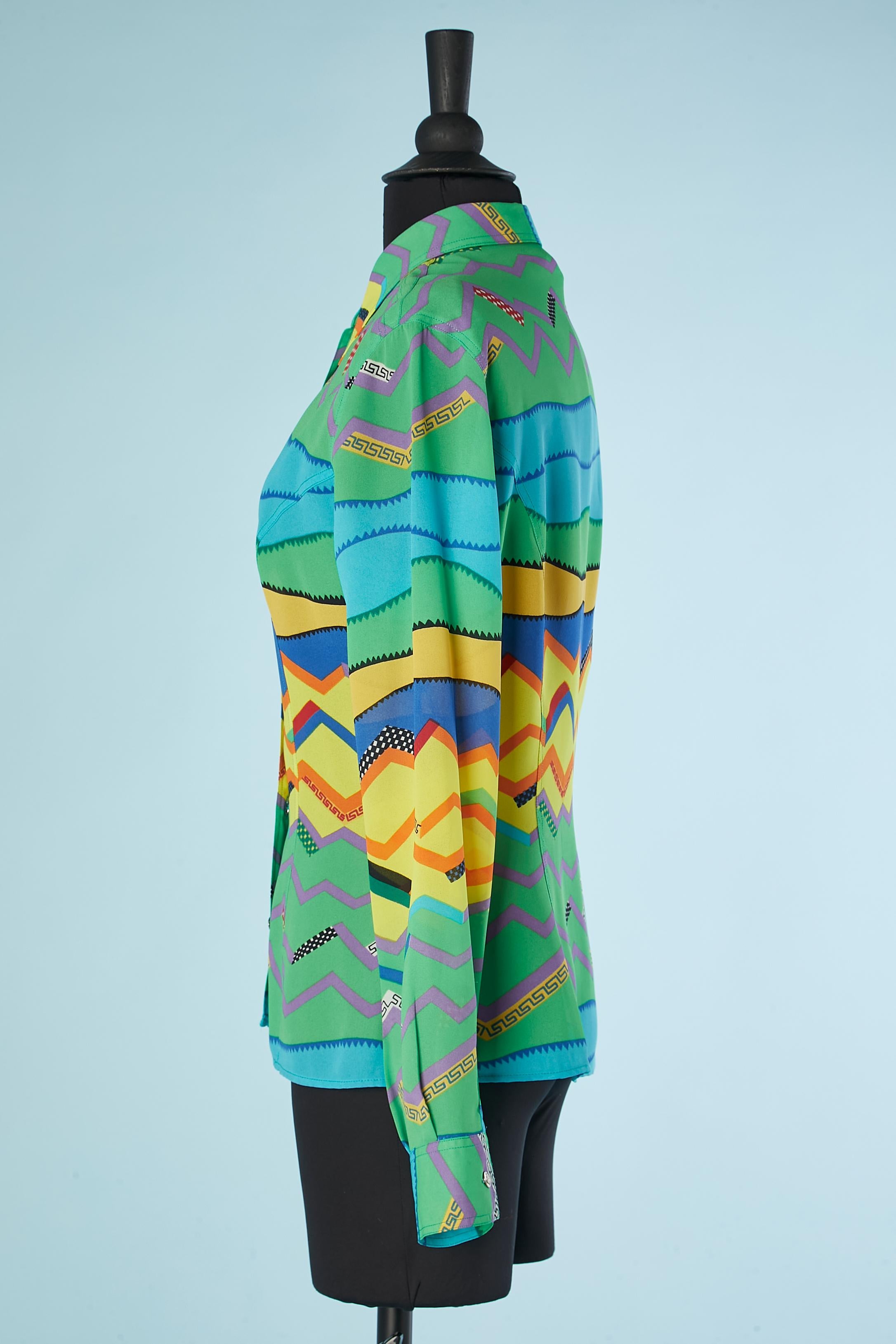 Chemise en polyester imprimée multicolore Versace Jeans Couture  Excellent état - En vente à Saint-Ouen-Sur-Seine, FR
