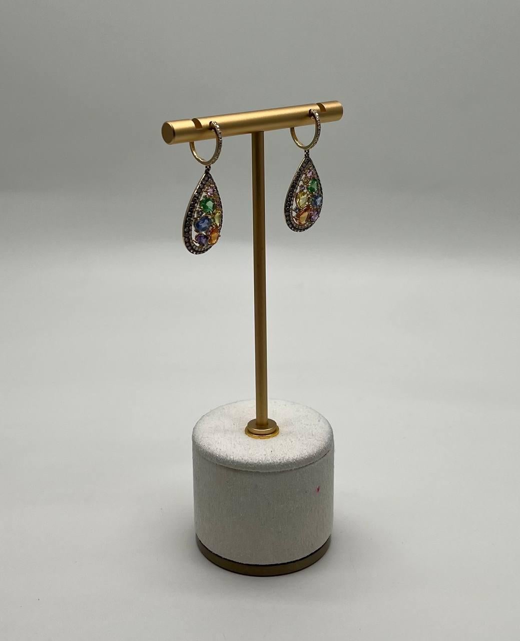 Mixed Cut Multicolor Rainbow Sapphires Diamonds Halo 14K Yellow Gold Cluster Drop Earrings For Sale