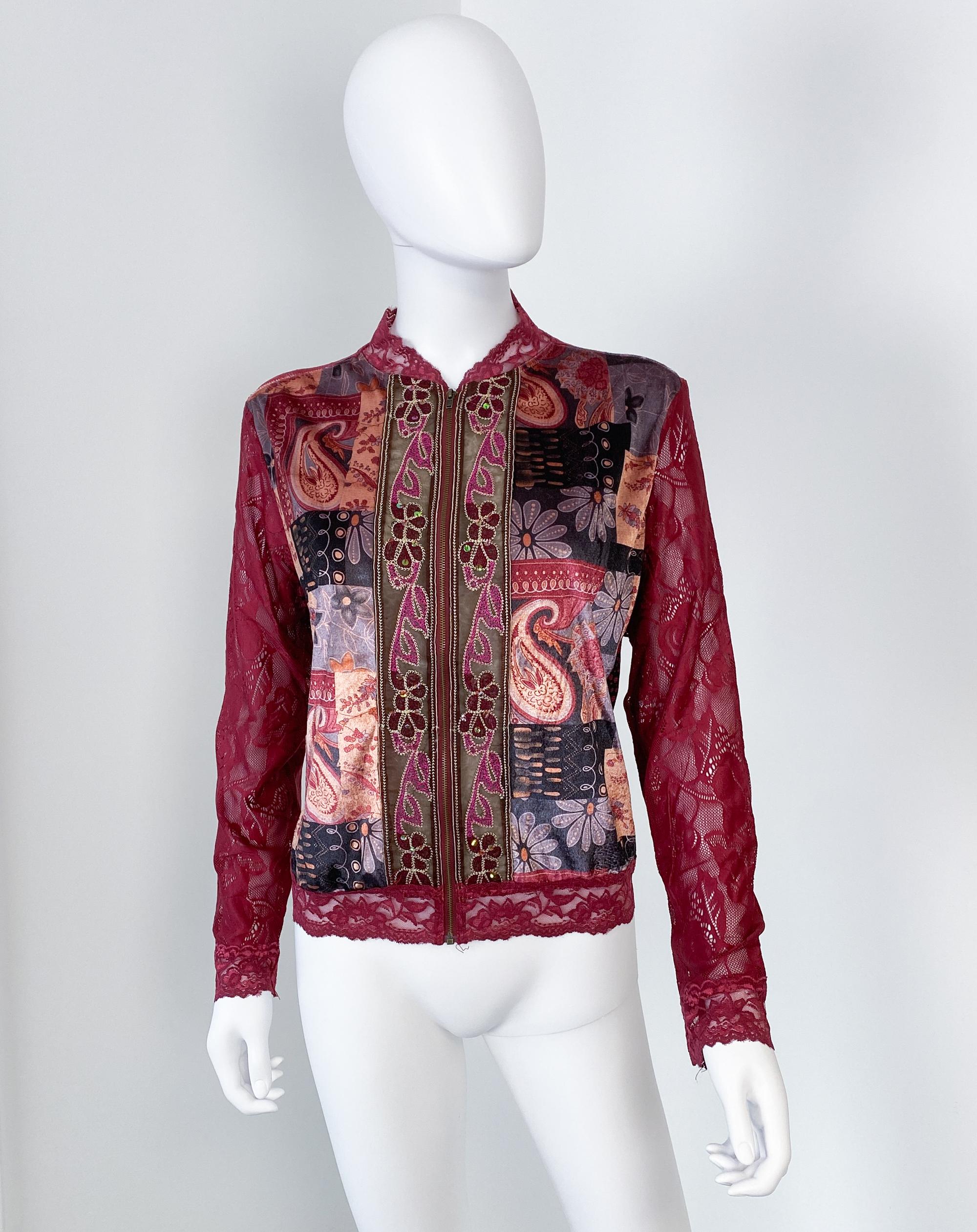 Multicolor Red Print Zipped Cardigan Sweater with Velvet and Sheer Lace Size XL In Excellent Condition For Sale In Atlanta, GA