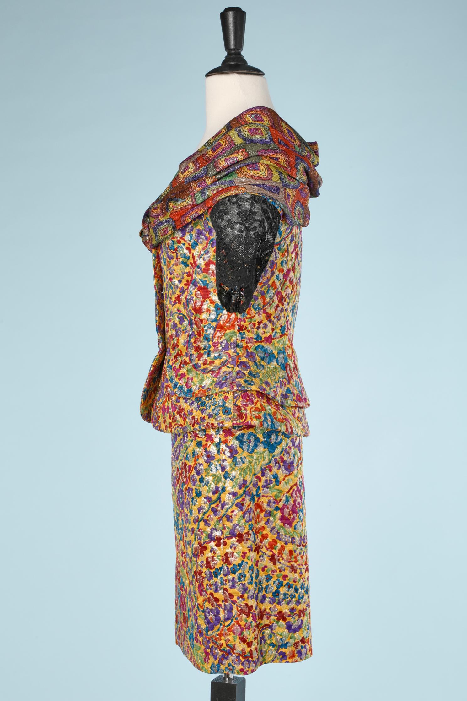 Tailleur jupe en brocart multicolore et dentelle noire Christian Lacroix  en vente 2