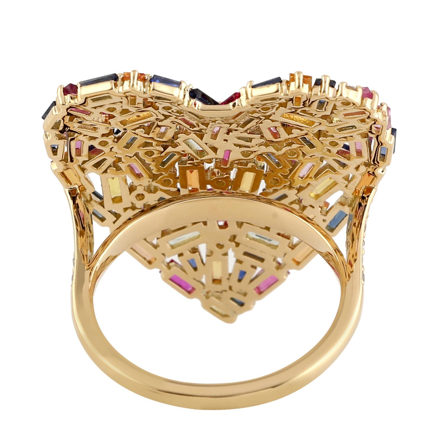 Multicolor Ruby & Sapphire Baguette Heart Shape Ring With Diamonds In 18k Gold In New Condition For Sale In New York, NY