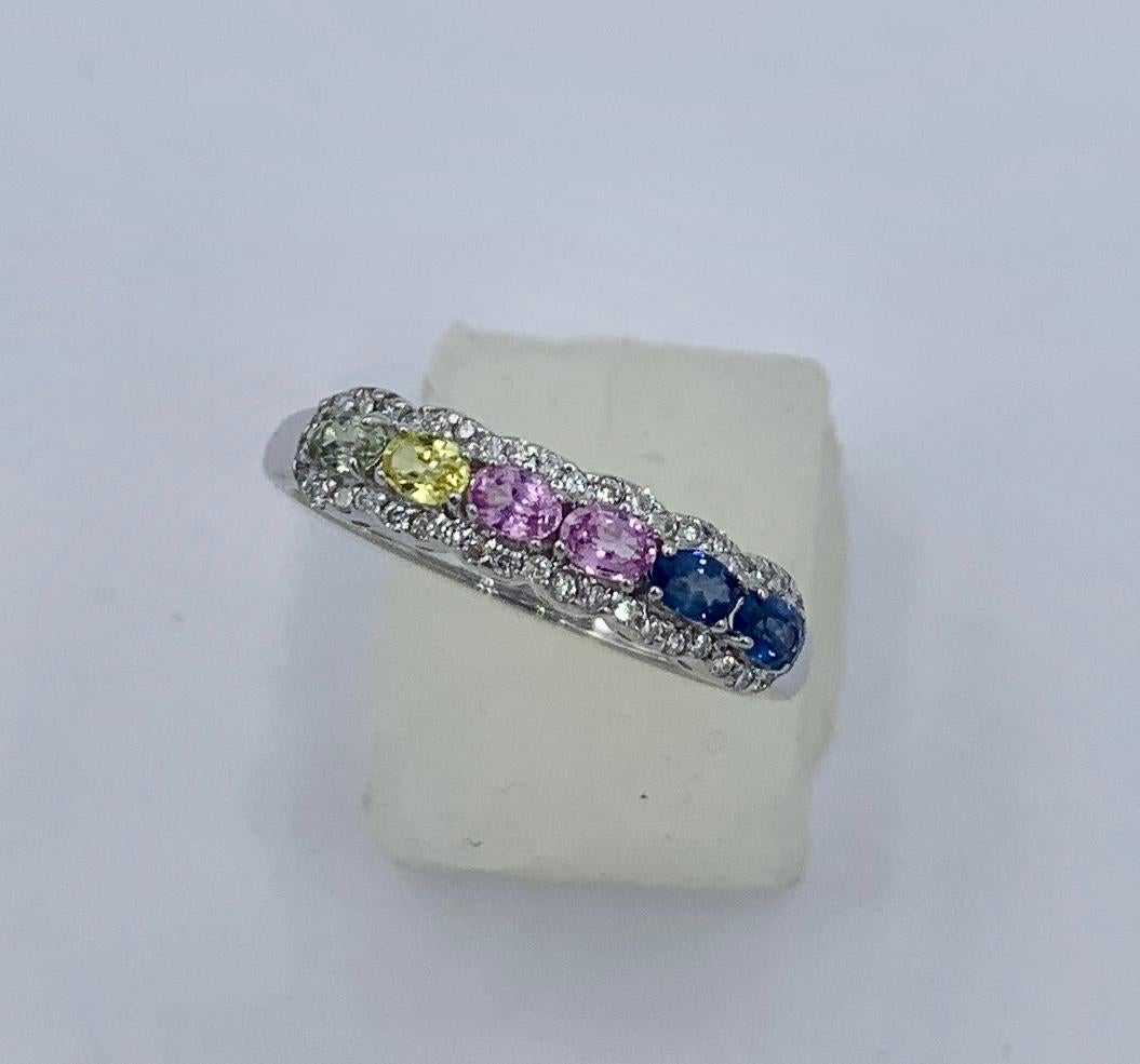 Contemporary Multicolor Sapphire 32 Diamond Ring Lavender Blue Orange Pink Yellow Sapphires For Sale