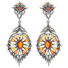 Mehrfarbige Saphir-Ohrringe insgesamt 8 Karat mit Diamanten Silber