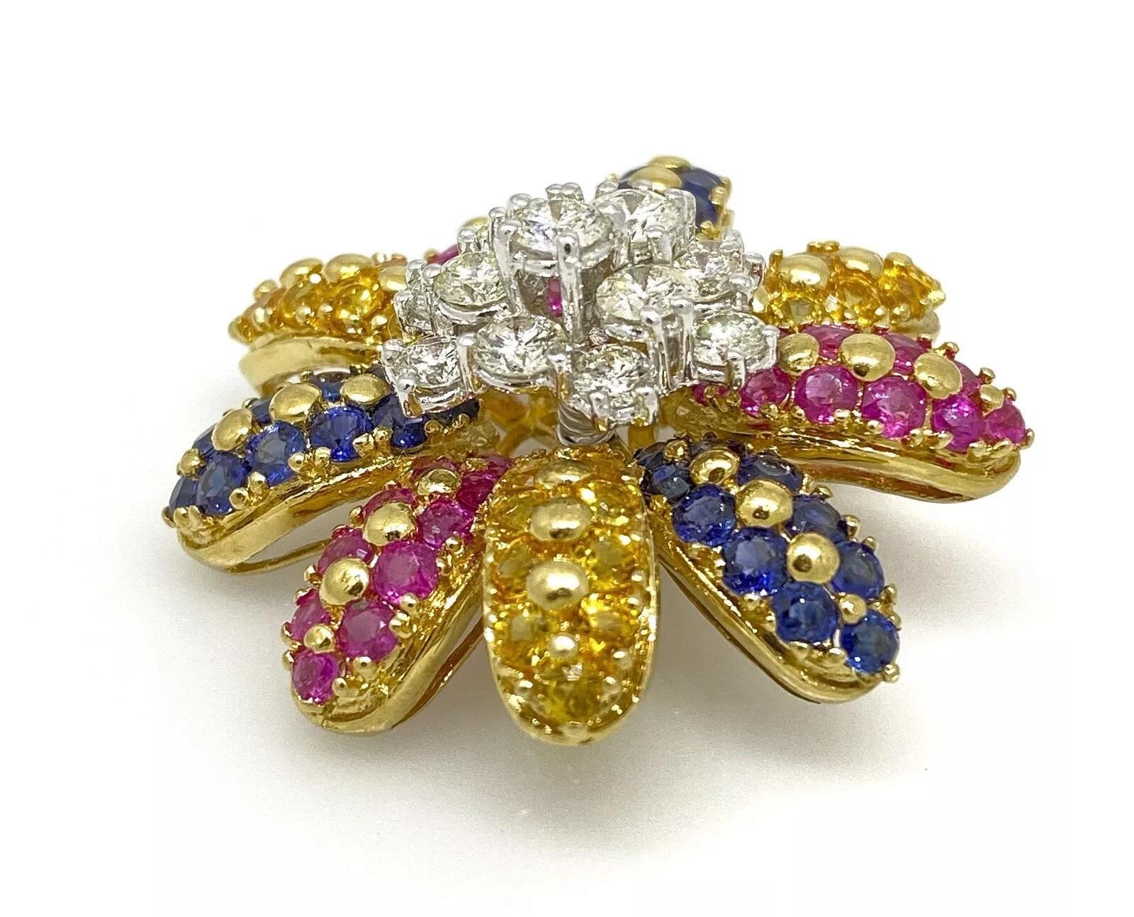 Taille ronde Pendentif marguerite en or jaune 18k saphir multicolore et diamant en vente