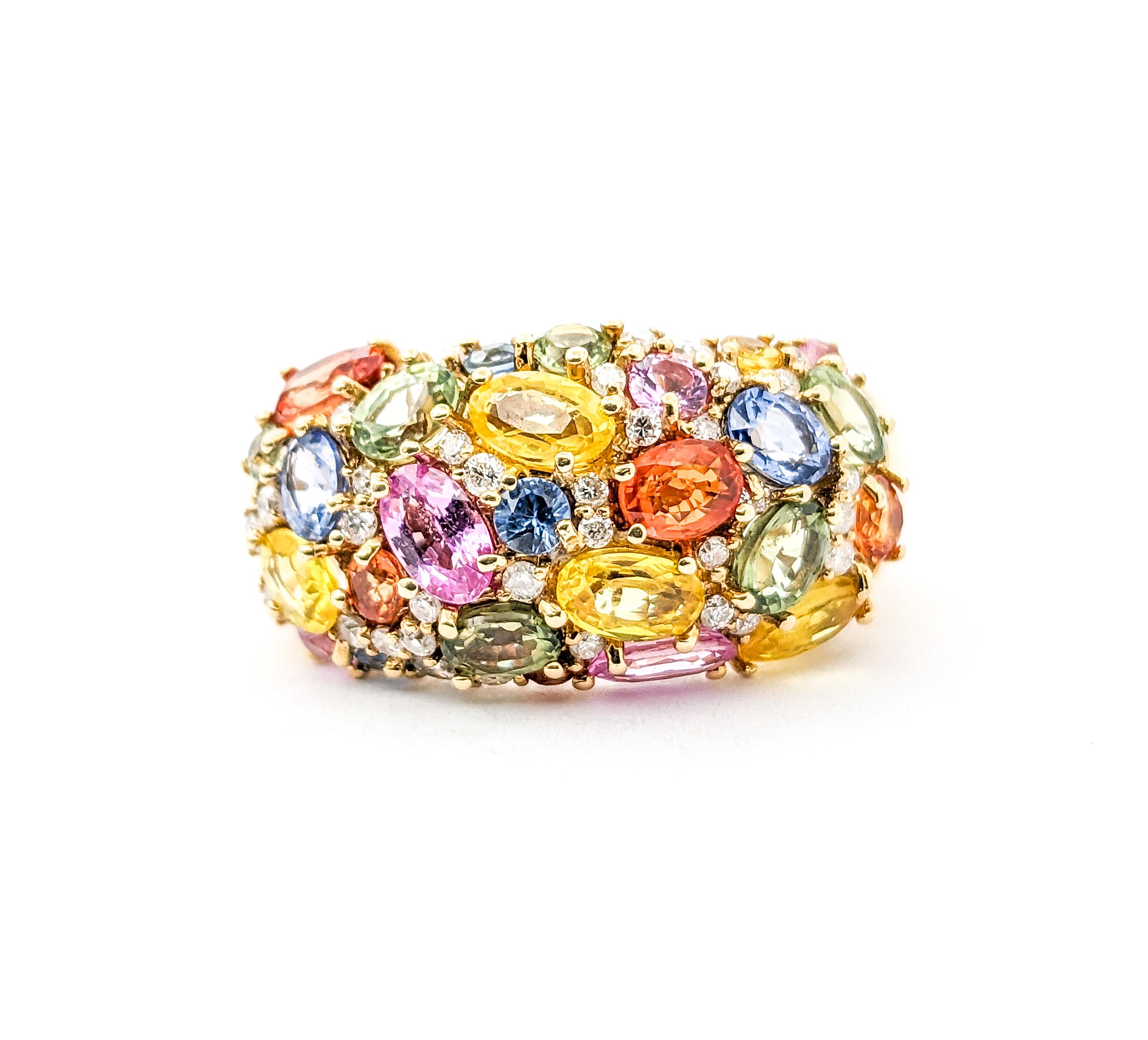 Mehrfarbiger Saphir- und Diamant-Pavé-Ring aus Gelbgold 5