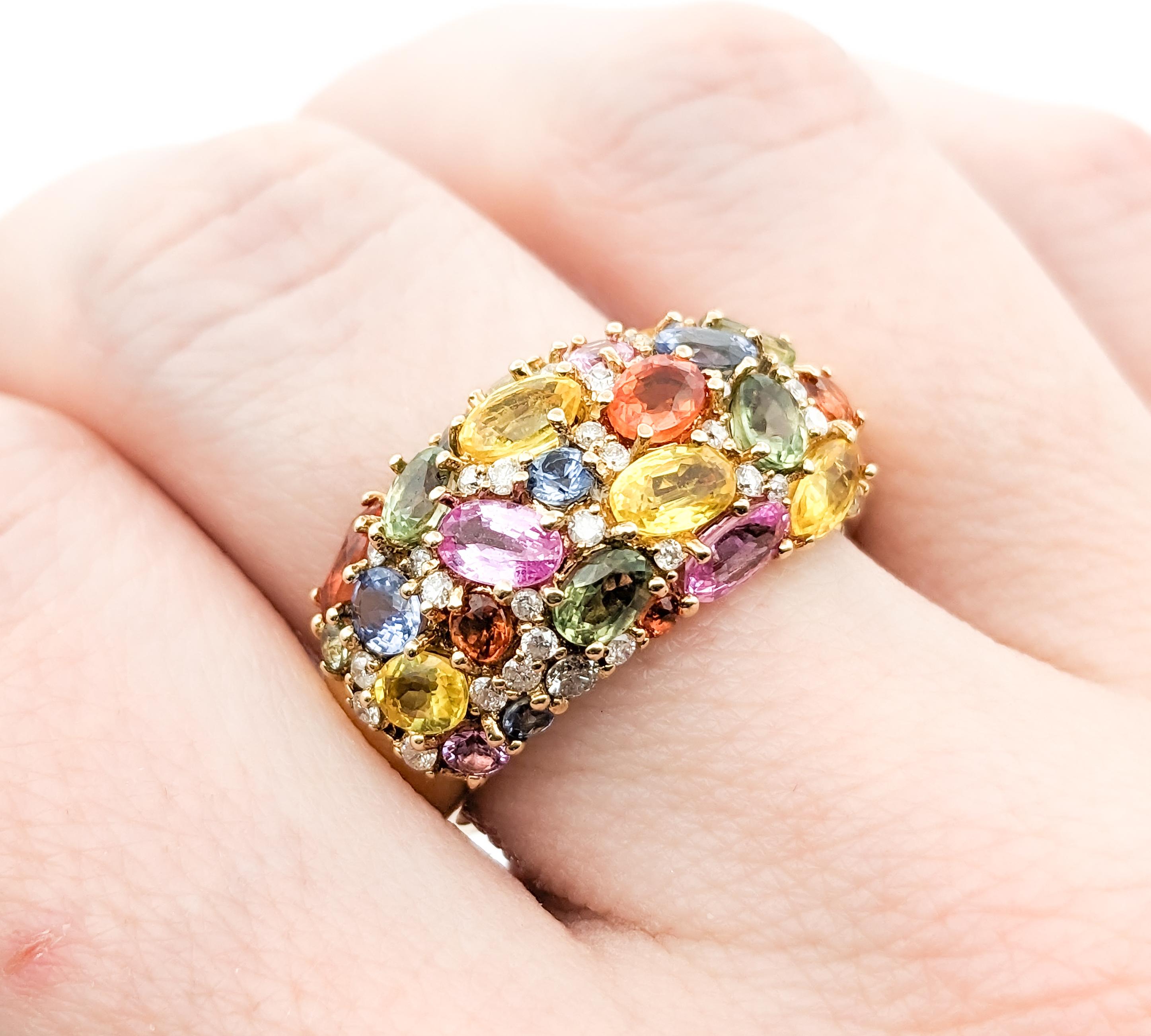 Mehrfarbiger Saphir- und Diamant-Pavé-Ring aus Gelbgold für Damen oder Herren
