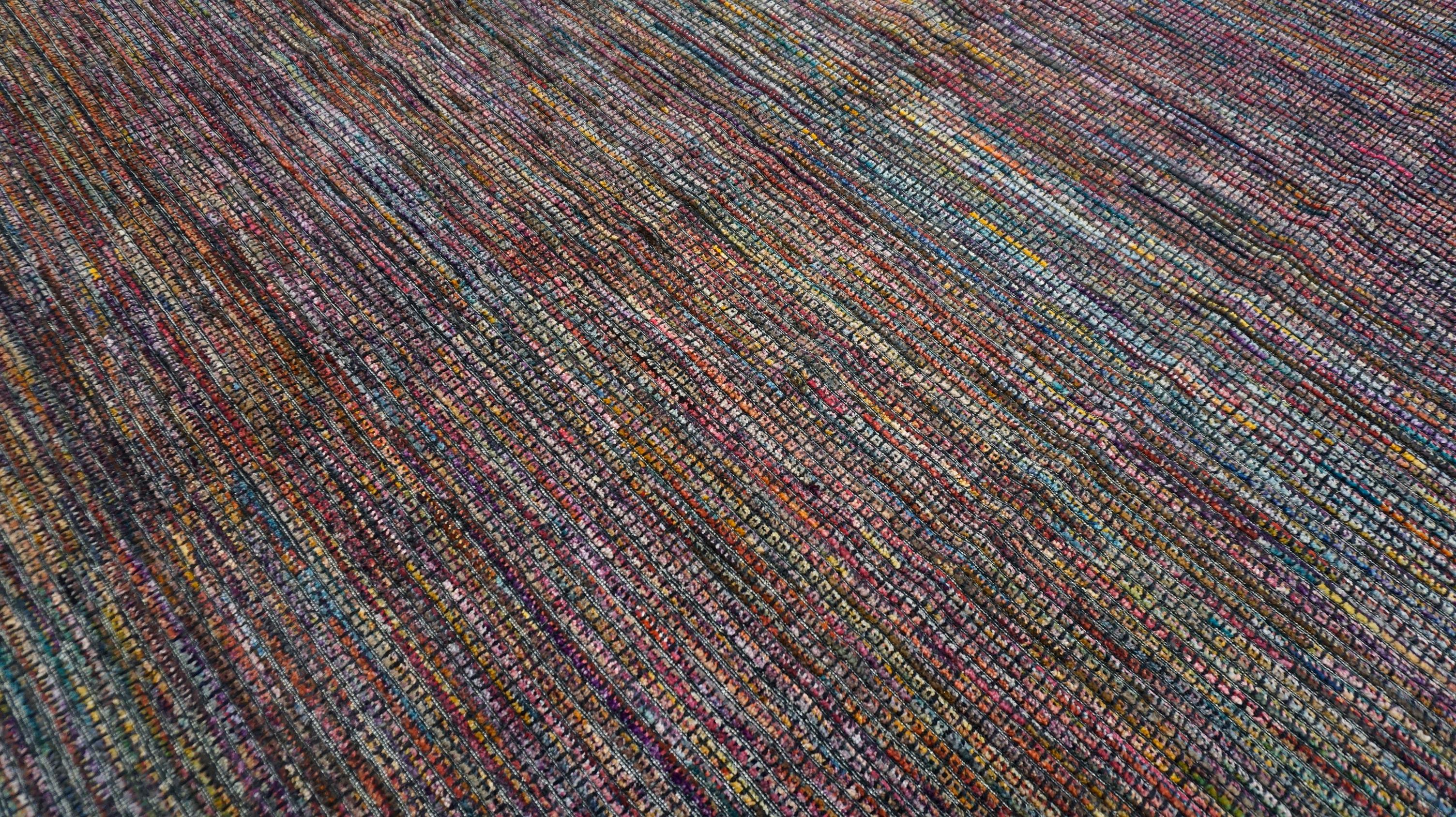 Mehrfarbiger Wollteppich mit gestreiftem Muster und organischer Textur  8'8''x11'10'' (Moderne) im Angebot