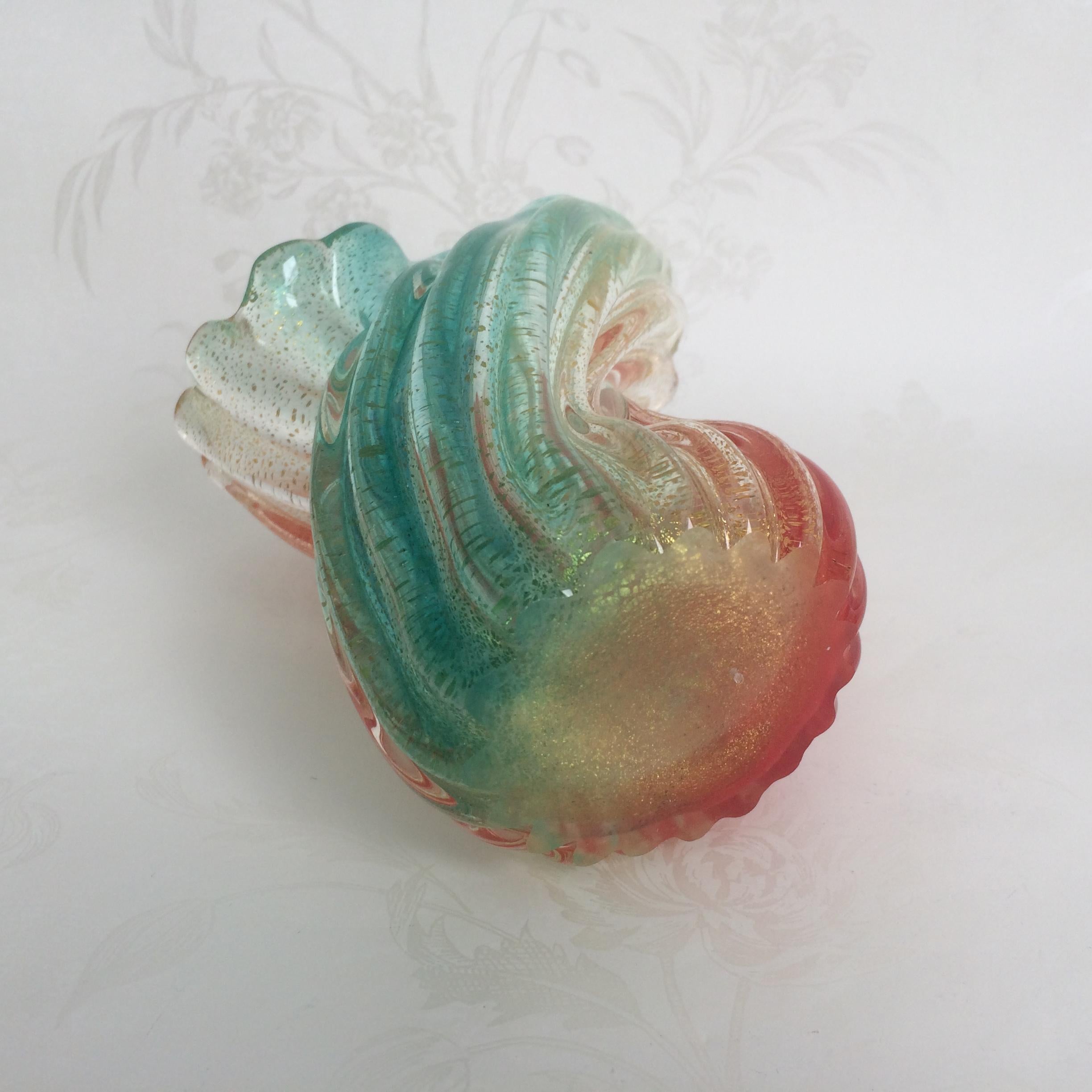 Metà XX secolo Vaso in vetro di Murano Archimede Seguso Raro Polveri RITORTO Model No. in vendita