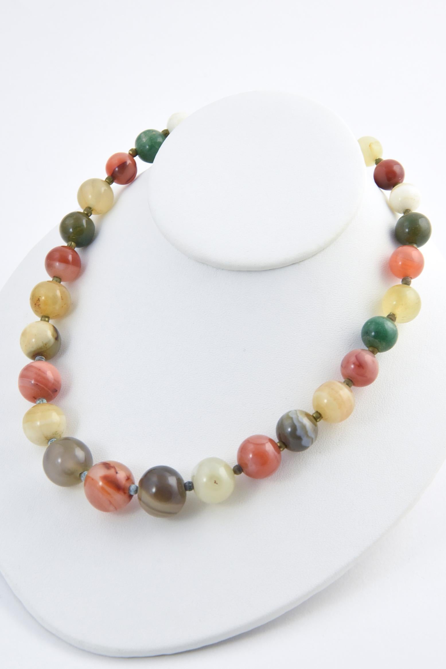 Women's or Men's Multicolored Agate Bead Necklace For Sale